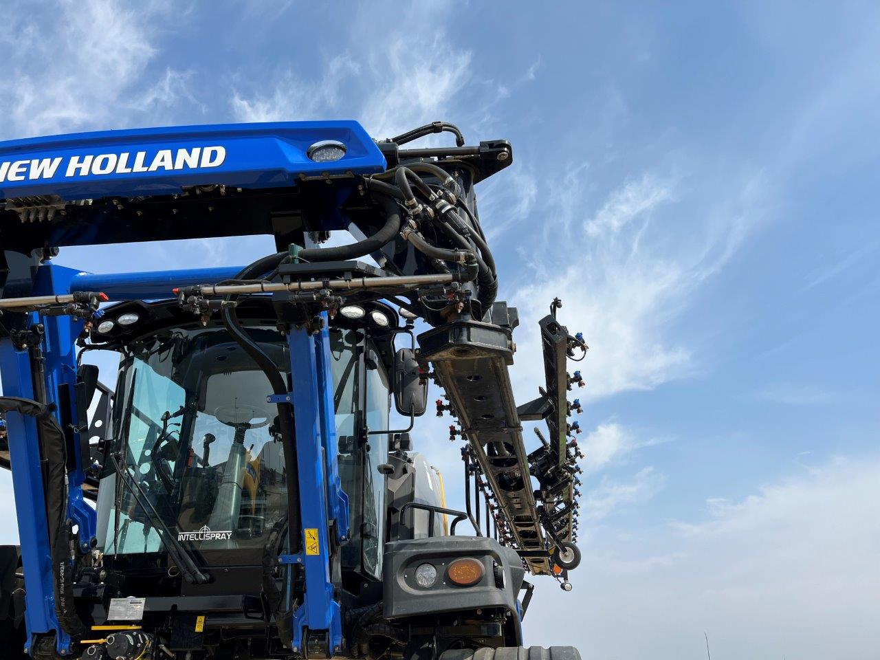 2022 New Holland SP.370F Sprayer/High Clearance