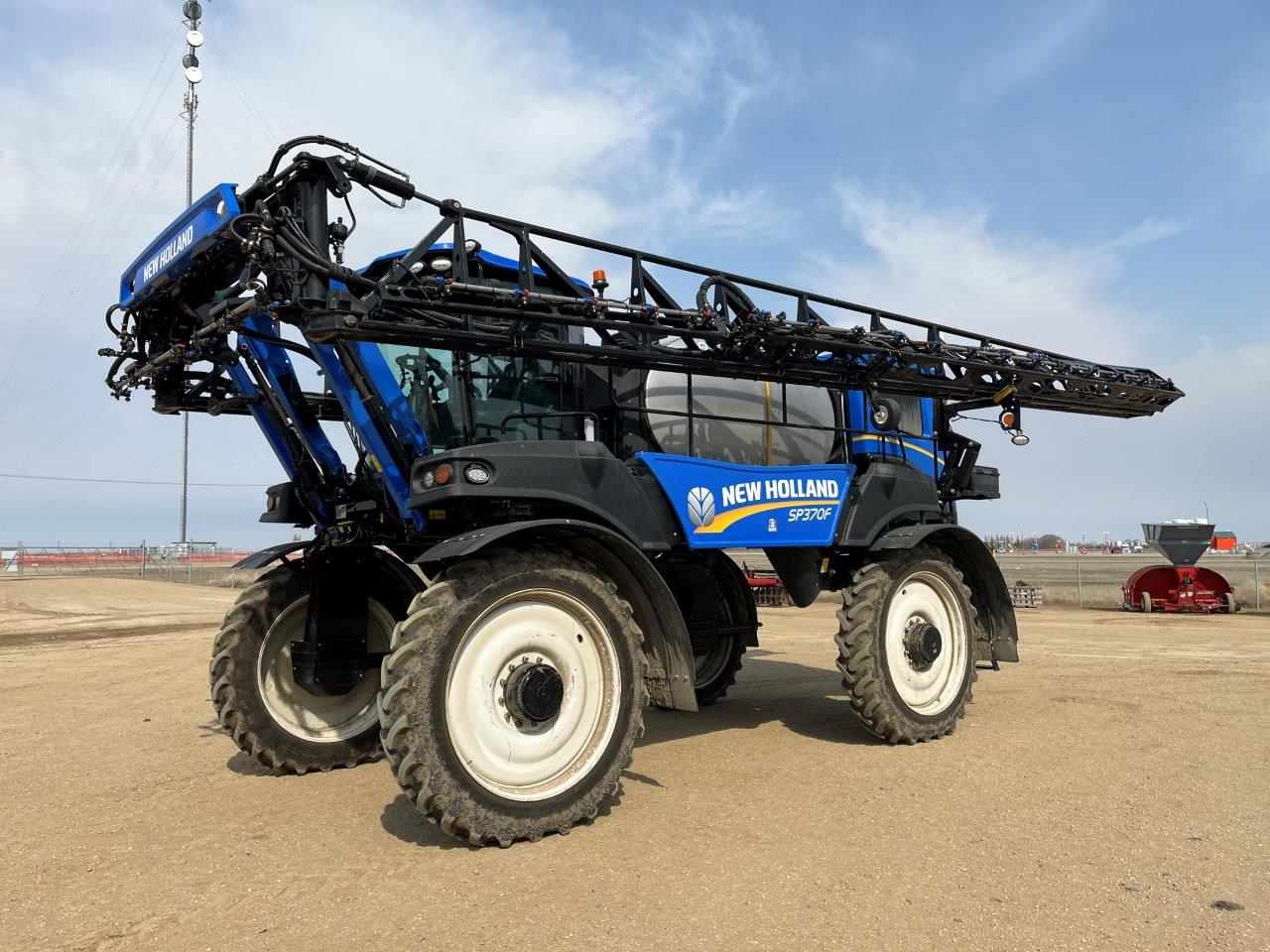 2022 New Holland SP.370F Sprayer/High Clearance