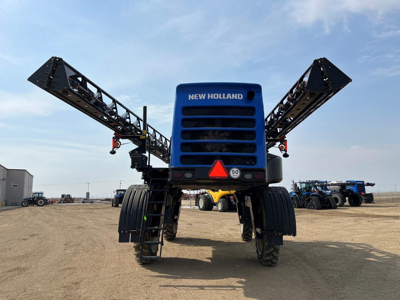 2022 New Holland SP.370F Sprayer/High Clearance