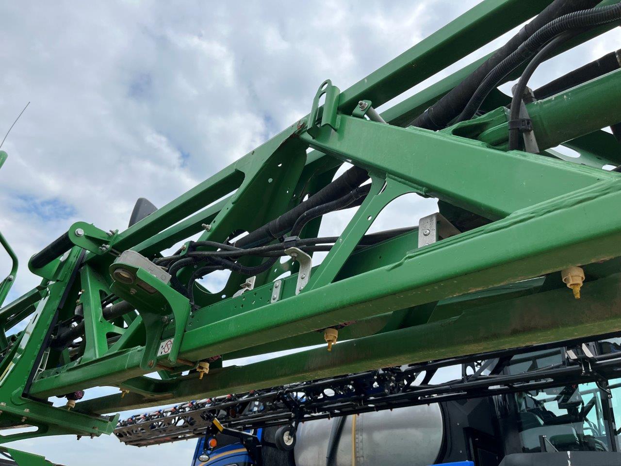 2017 John Deere R4045 Sprayer/High Clearance