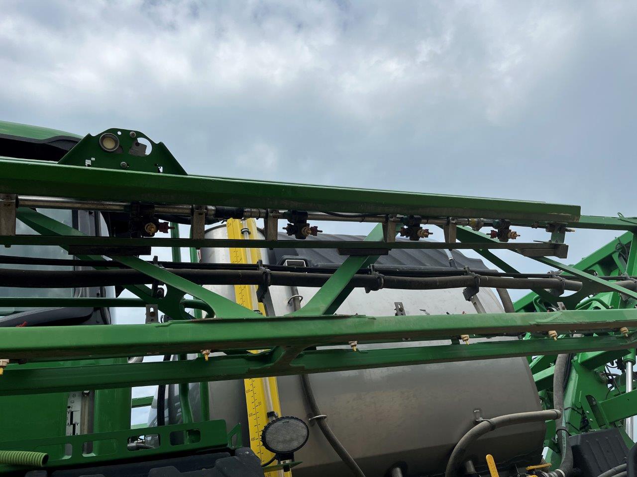 2017 John Deere R4045 Sprayer/High Clearance