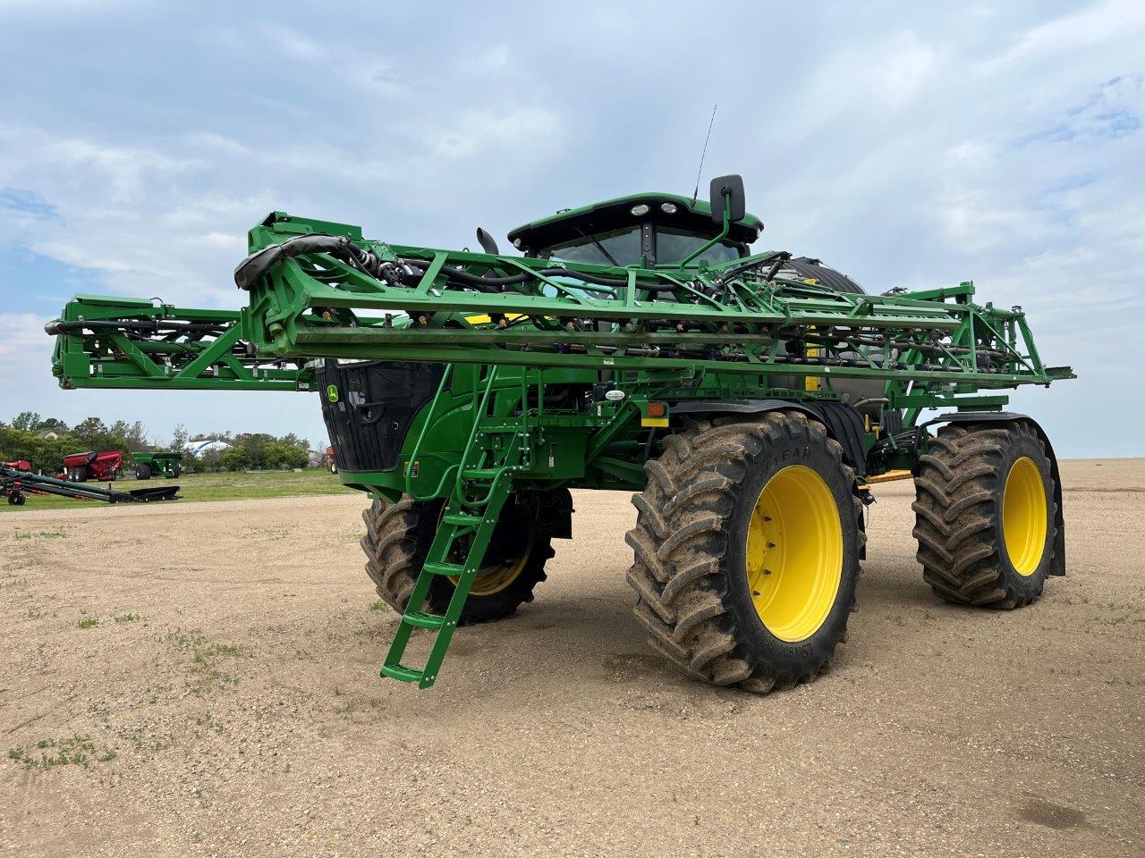 2017 John Deere R4045 Sprayer/High Clearance