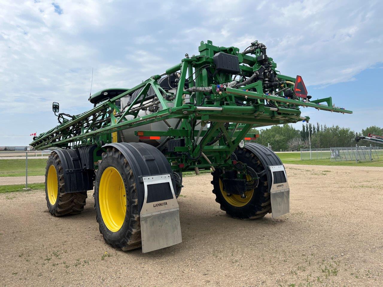 2017 John Deere R4045 Sprayer/High Clearance