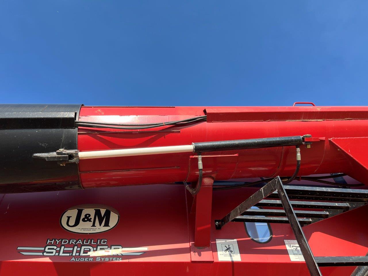 2010 J&M 1000-20 Grain Cart