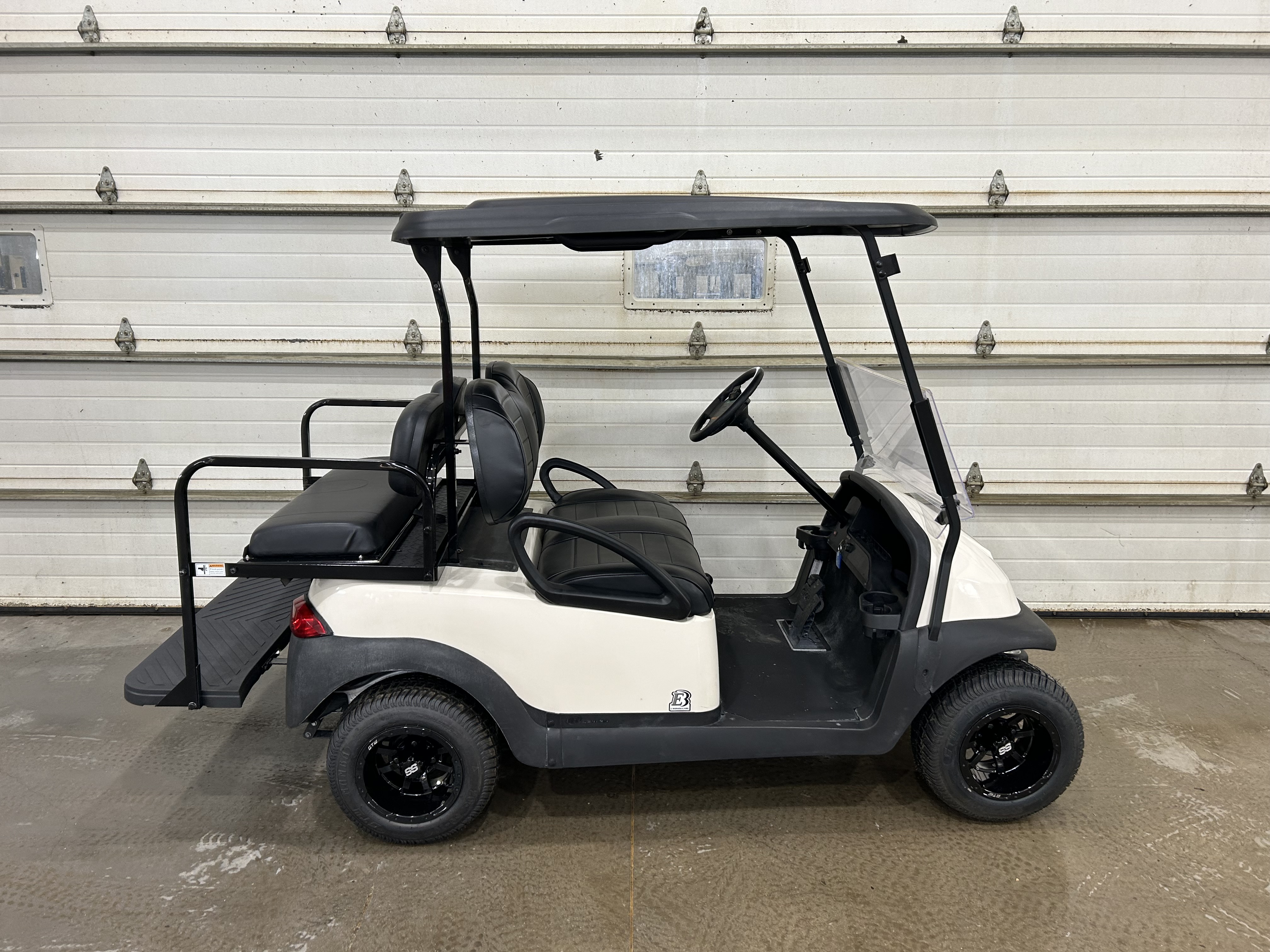 2018 Club Car Precedent - Gas EFI Golf Cart