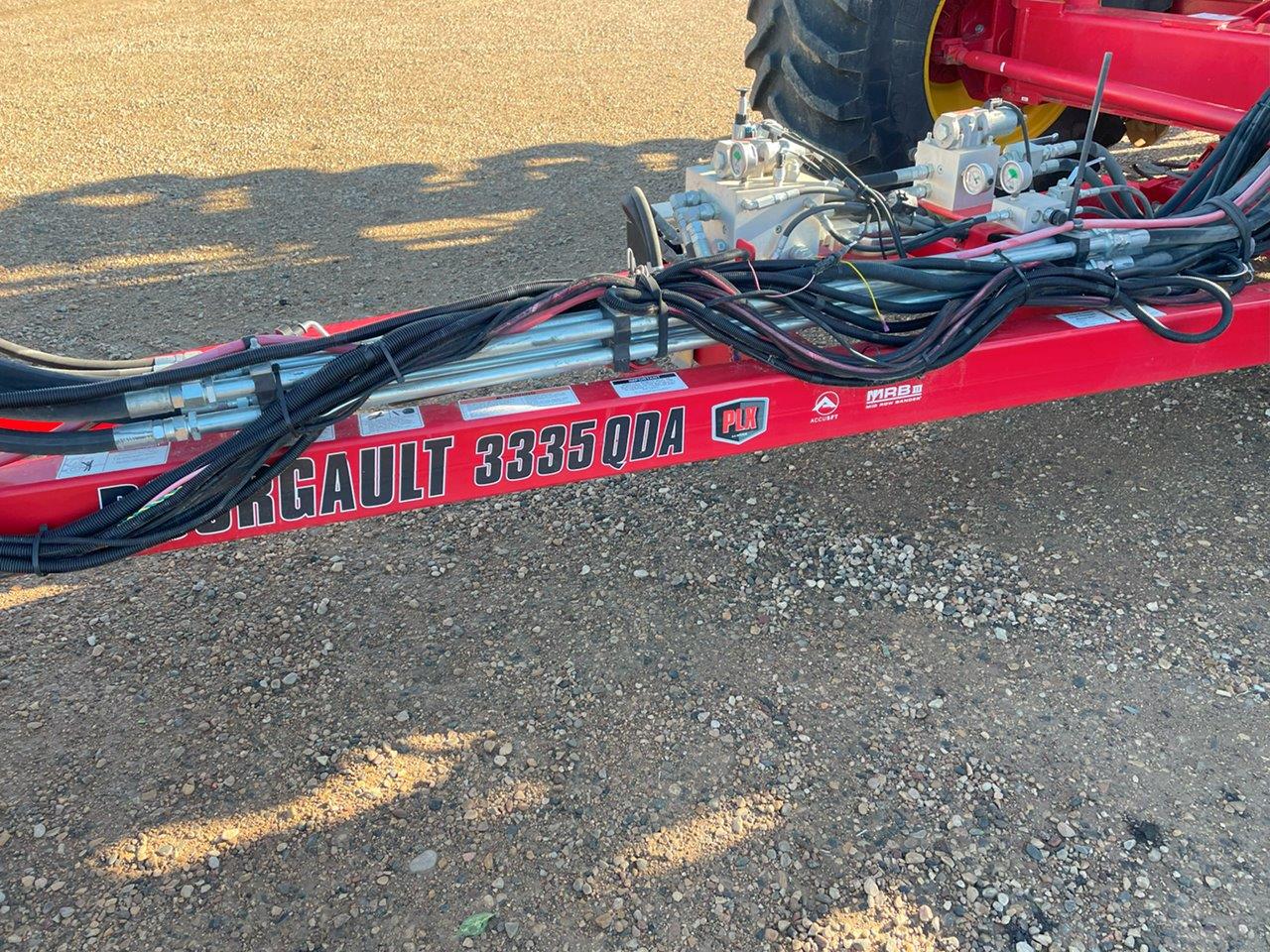 2021 Bourgault 3335QDA 76'12" w/ MY2017 7700 Air Drill