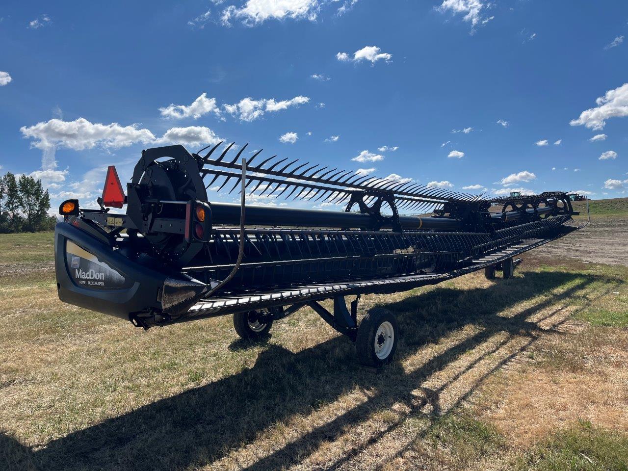 2014 MacDon FD75-45 CNH Header Draper Flex