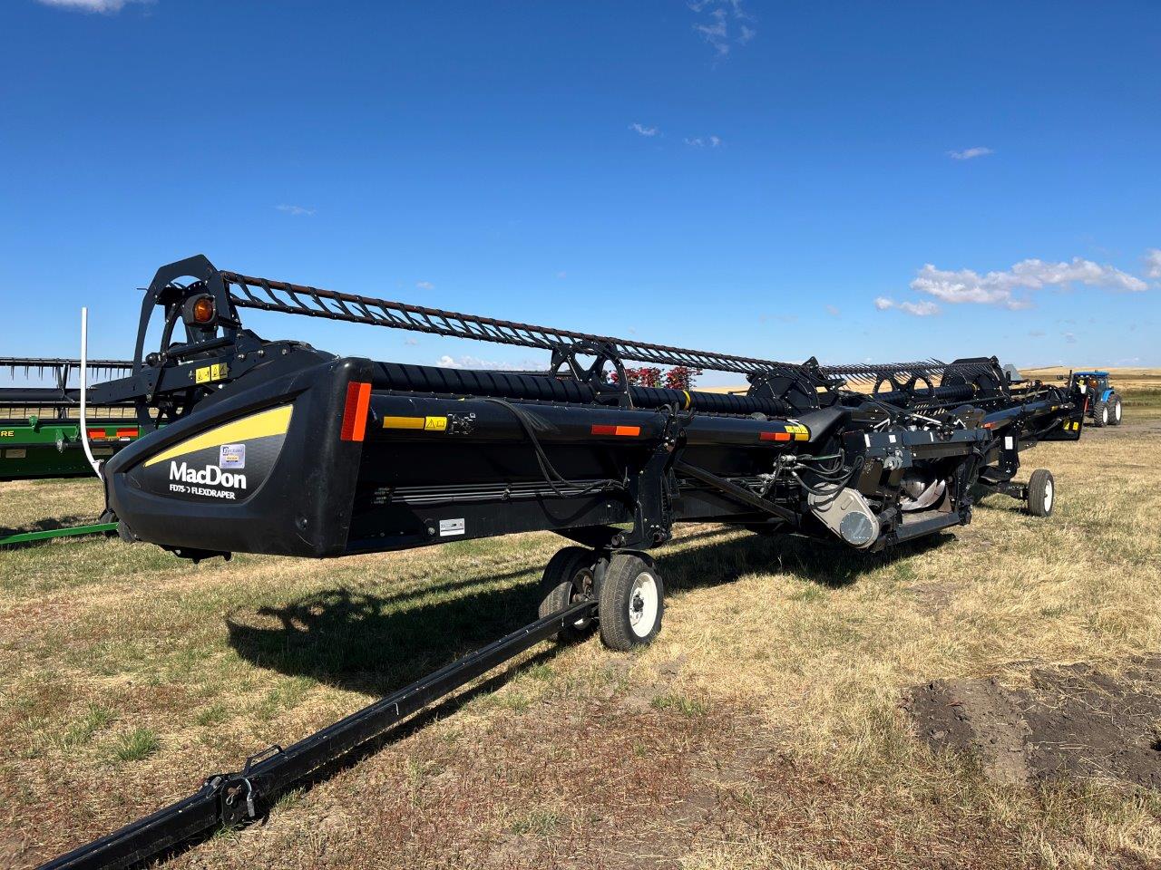 2014 MacDon FD75-45 CNH Header Draper Flex