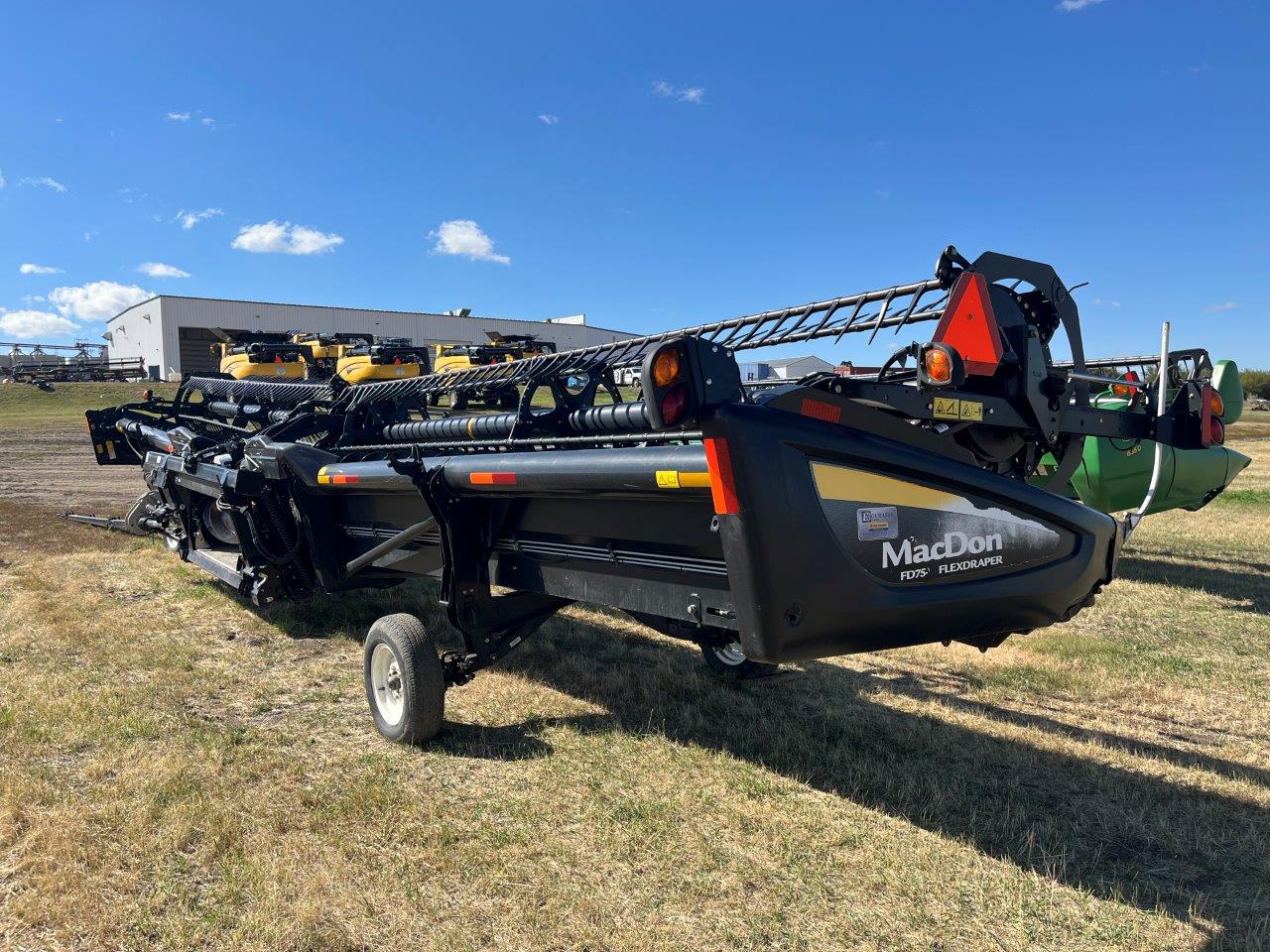 2014 MacDon FD75-45 CNH Header Draper Flex