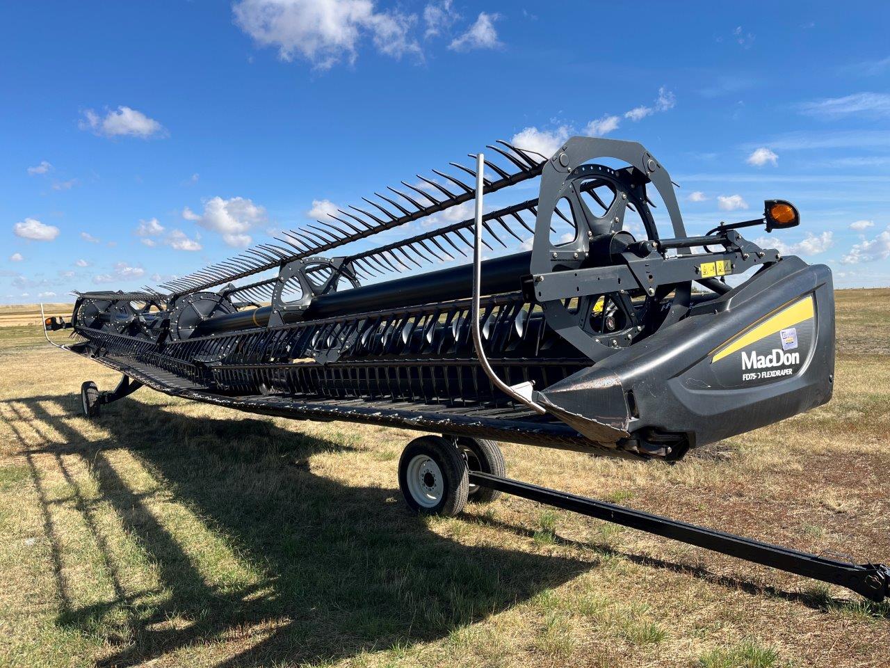 2014 MacDon FD75-45 CNH Header Draper Flex