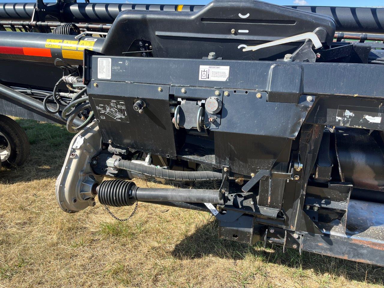 2014 MacDon FD75-45 CNH Header Draper Flex