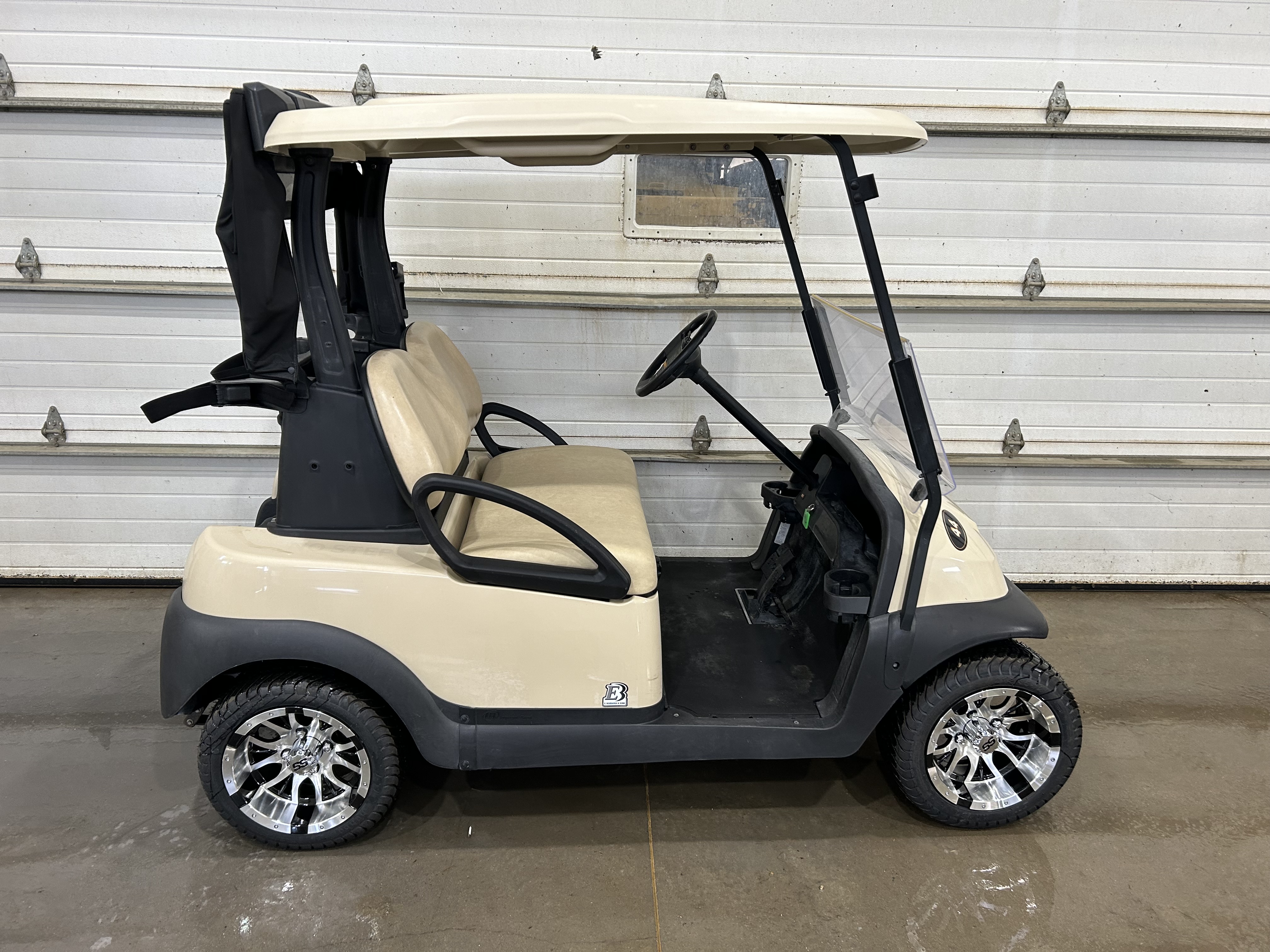 2016 Club Car Precedent Golf Cart