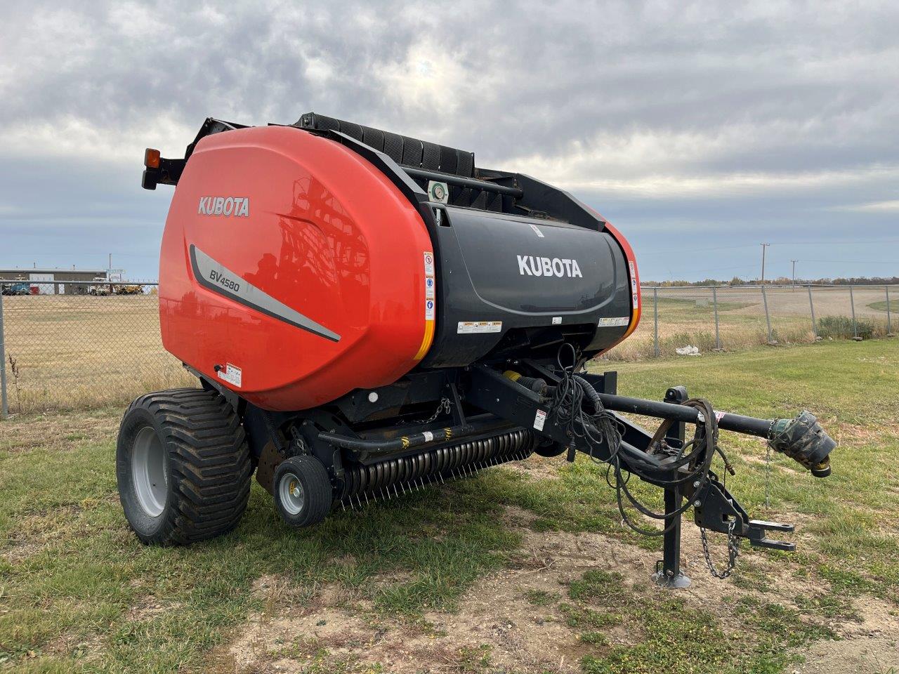 2017 Kubota BV4580 Baler/Round