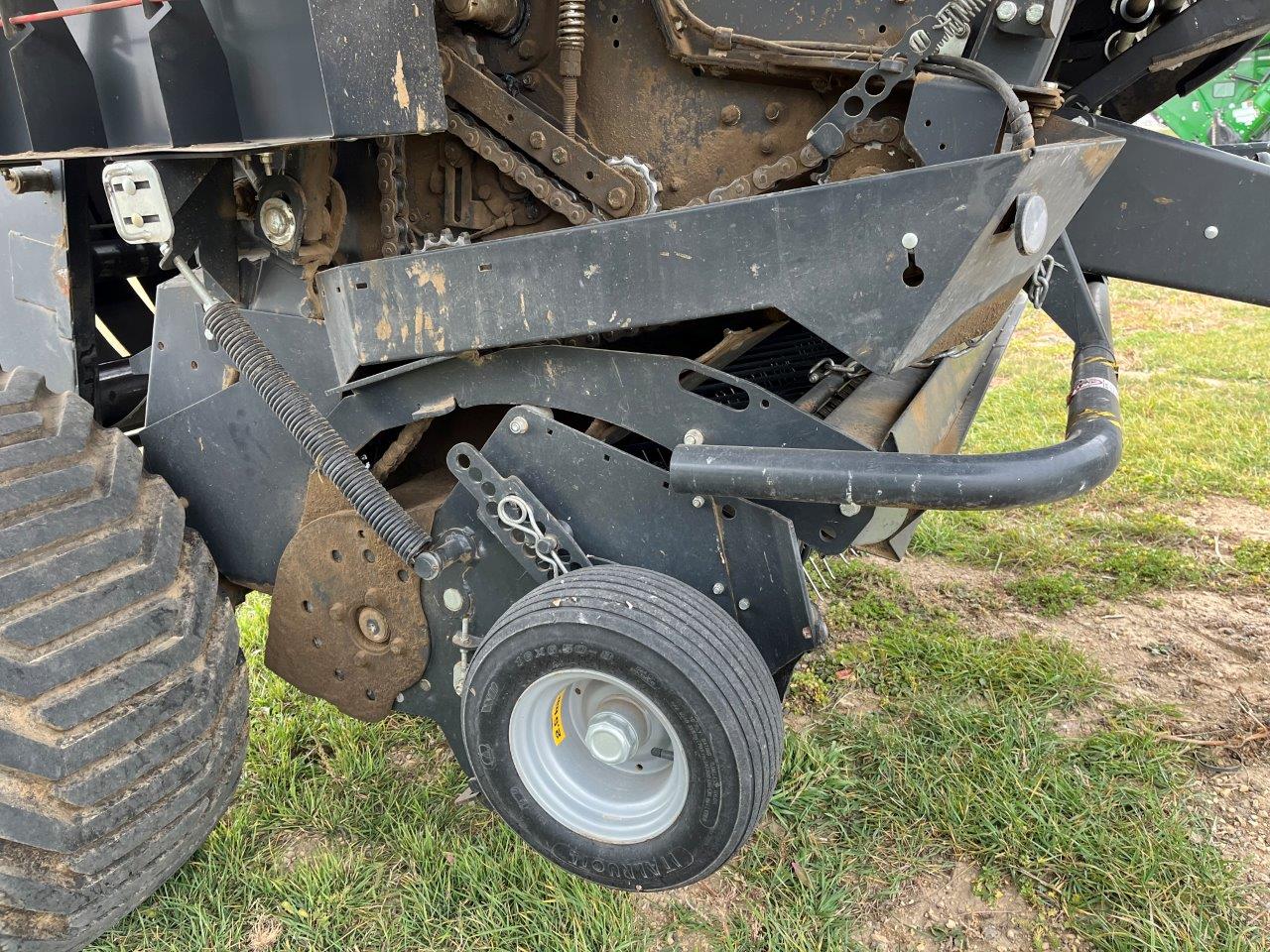 2017 Kubota BV4580 Baler/Round