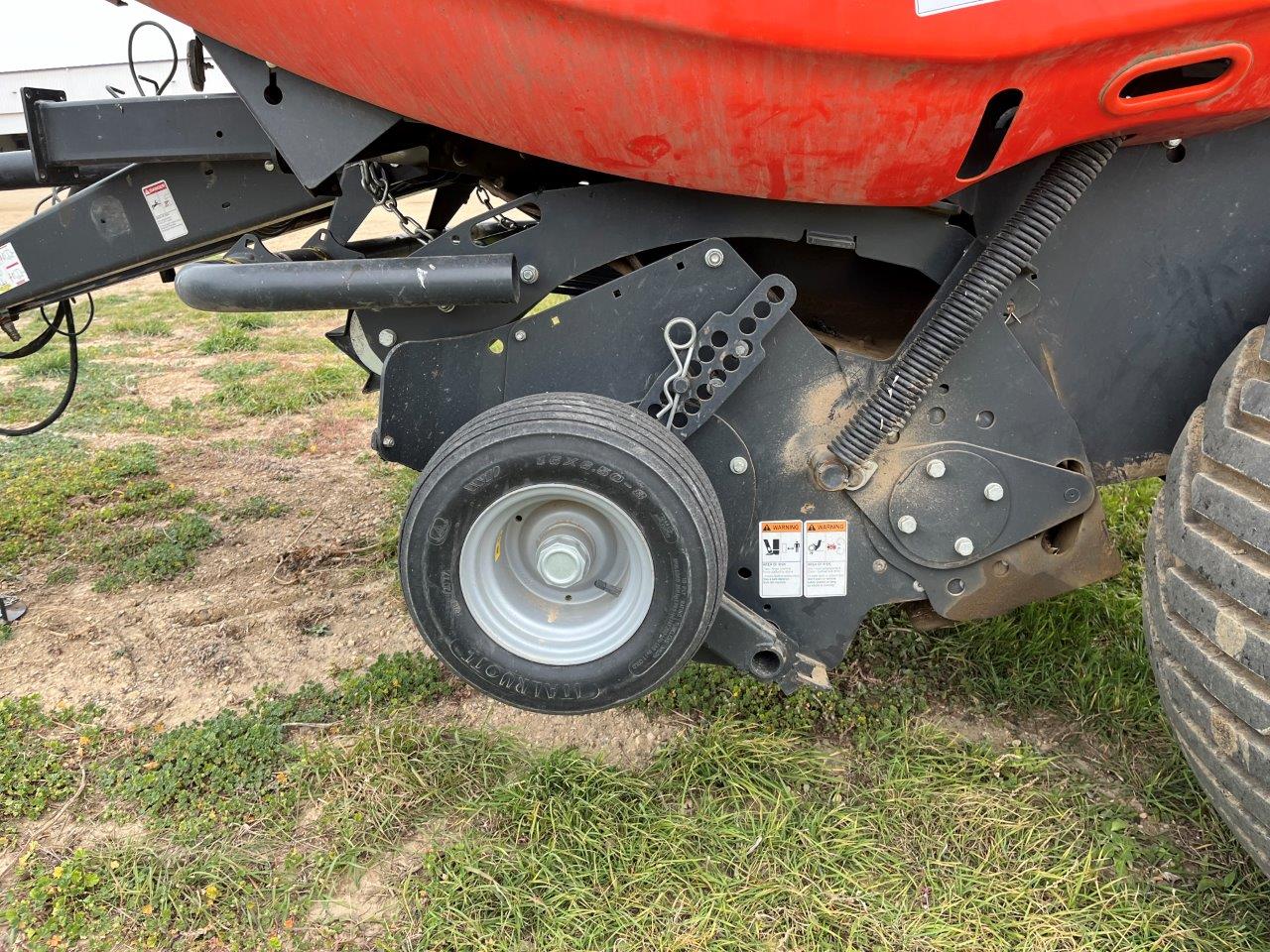 2017 Kubota BV4580 Baler/Round