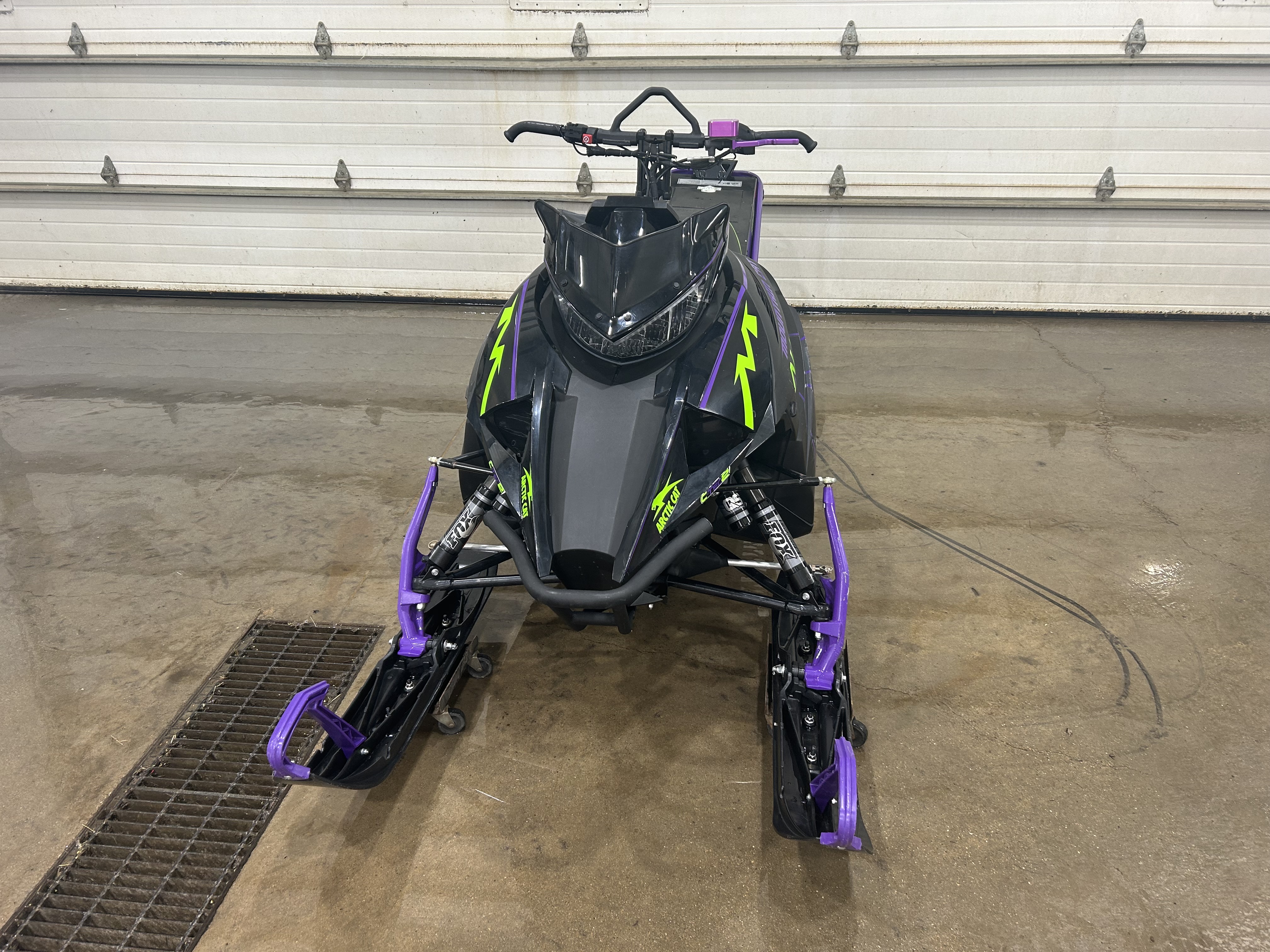 2019 Arctic Cat M8000 A1 165 Snowmobile