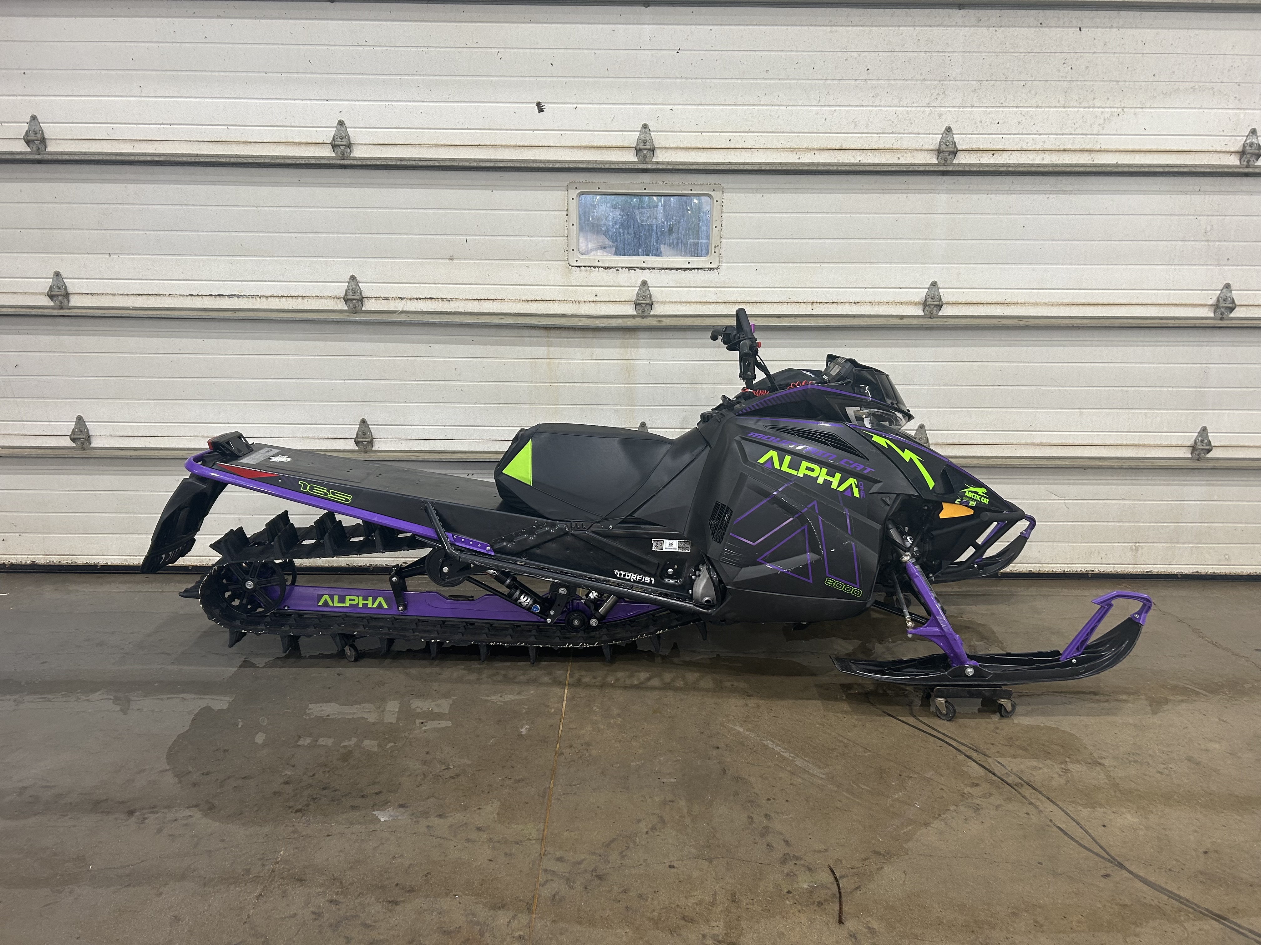 2019 Arctic Cat M8000 A1 165 Snowmobile