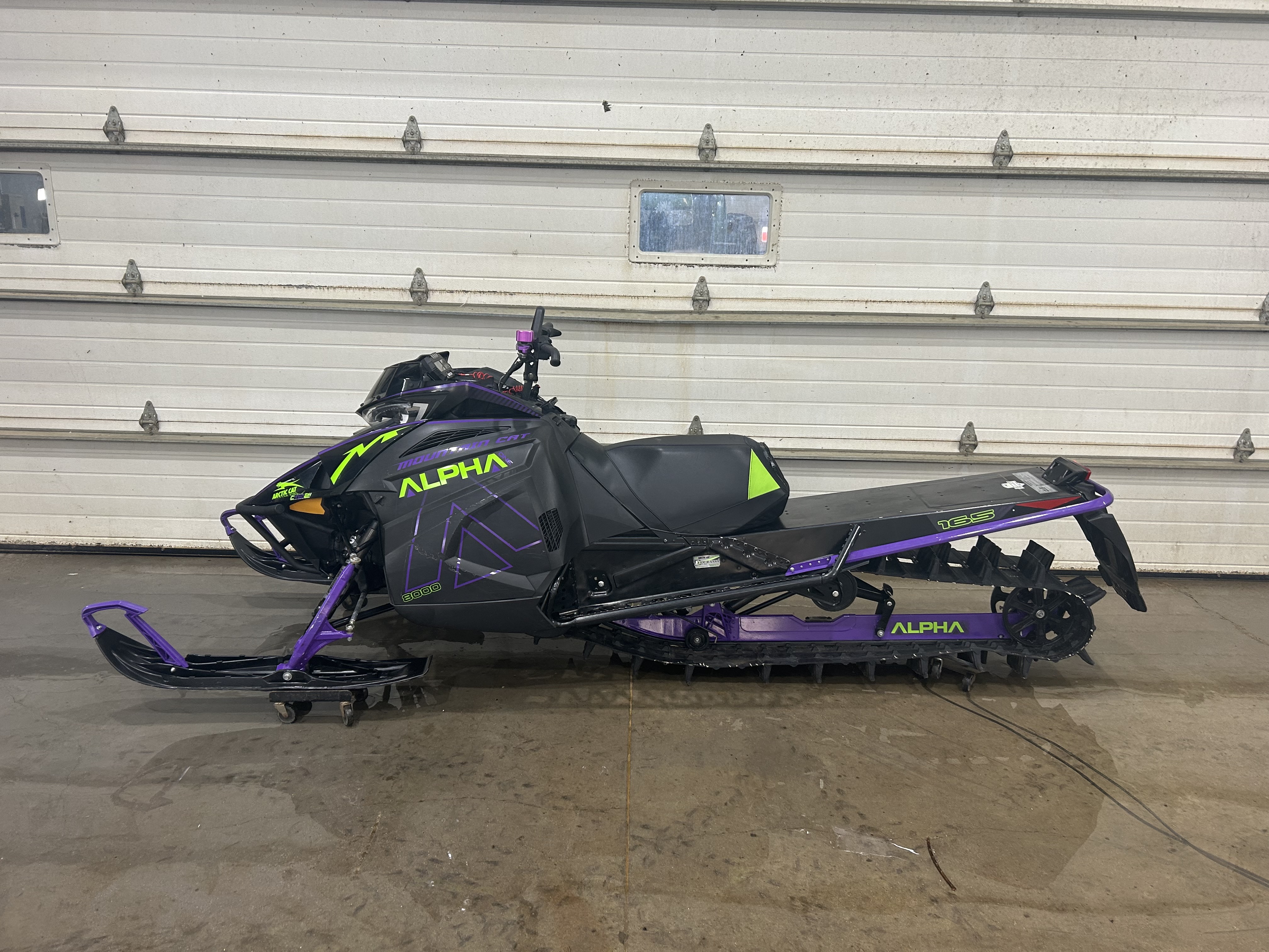 2019 Arctic Cat M8000 A1 165 Snowmobile