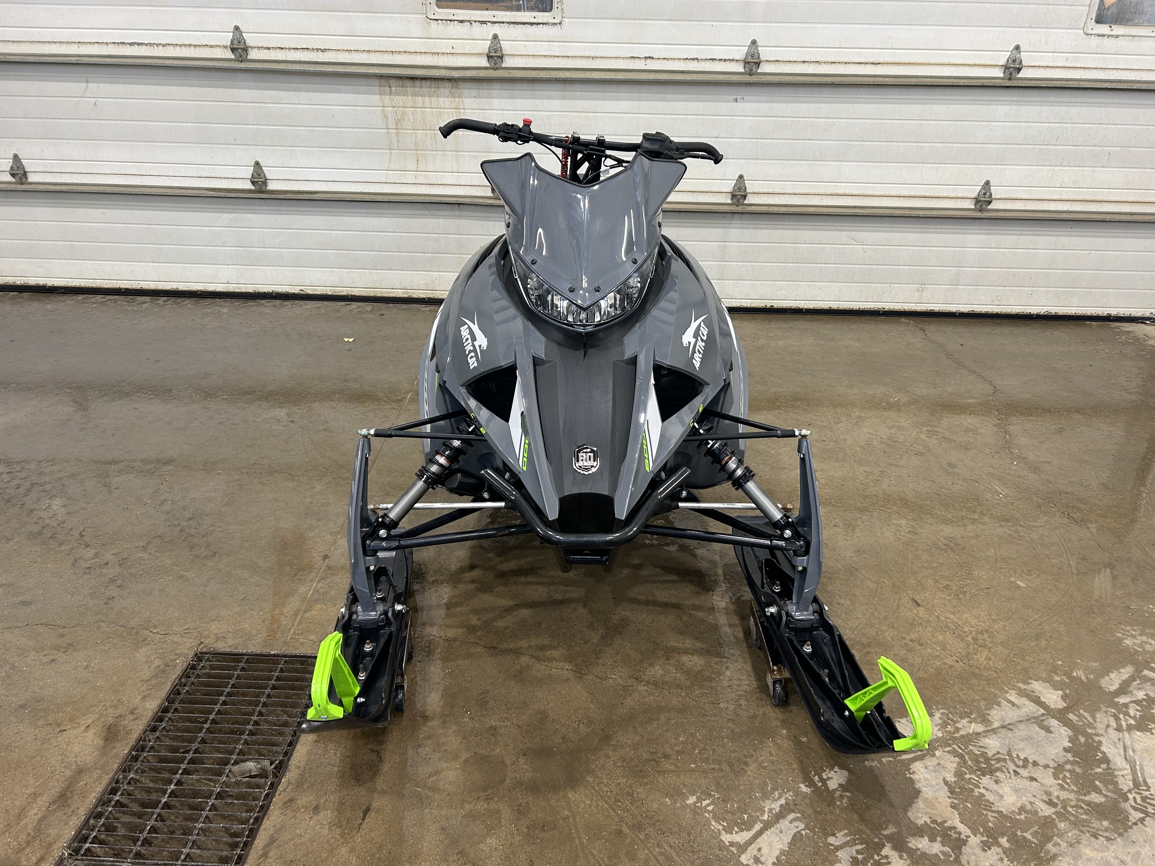 2022 Arctic Cat Riot 6000 146 ES Snowmobile