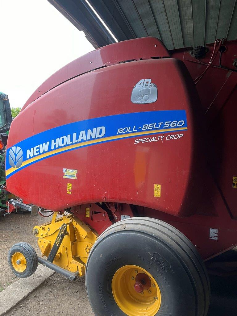 2015 New Holland RB560 SC Baler/Round