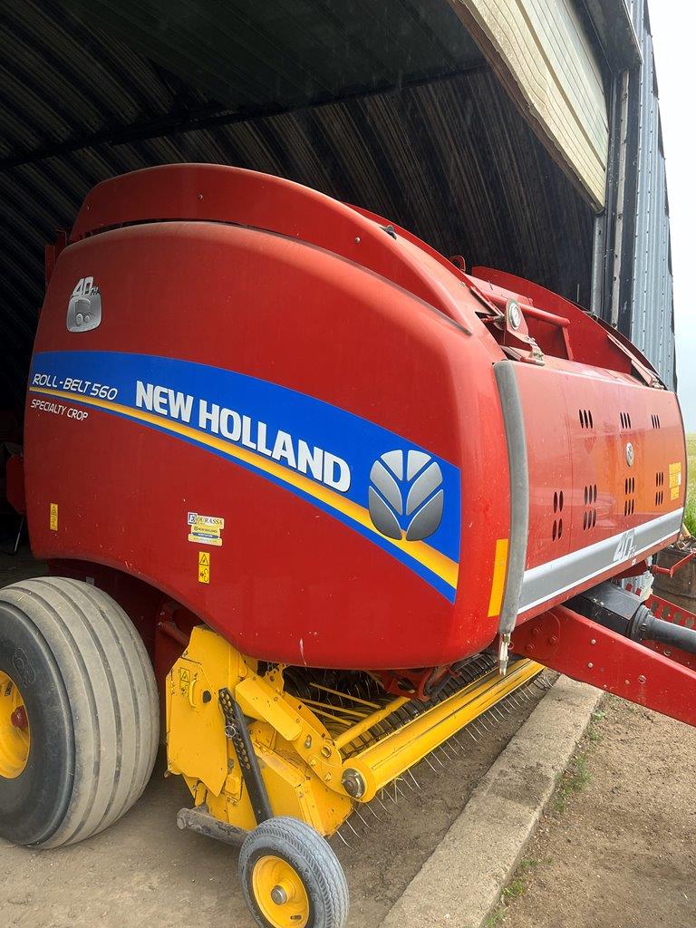 2015 New Holland RB560 SC Baler/Round