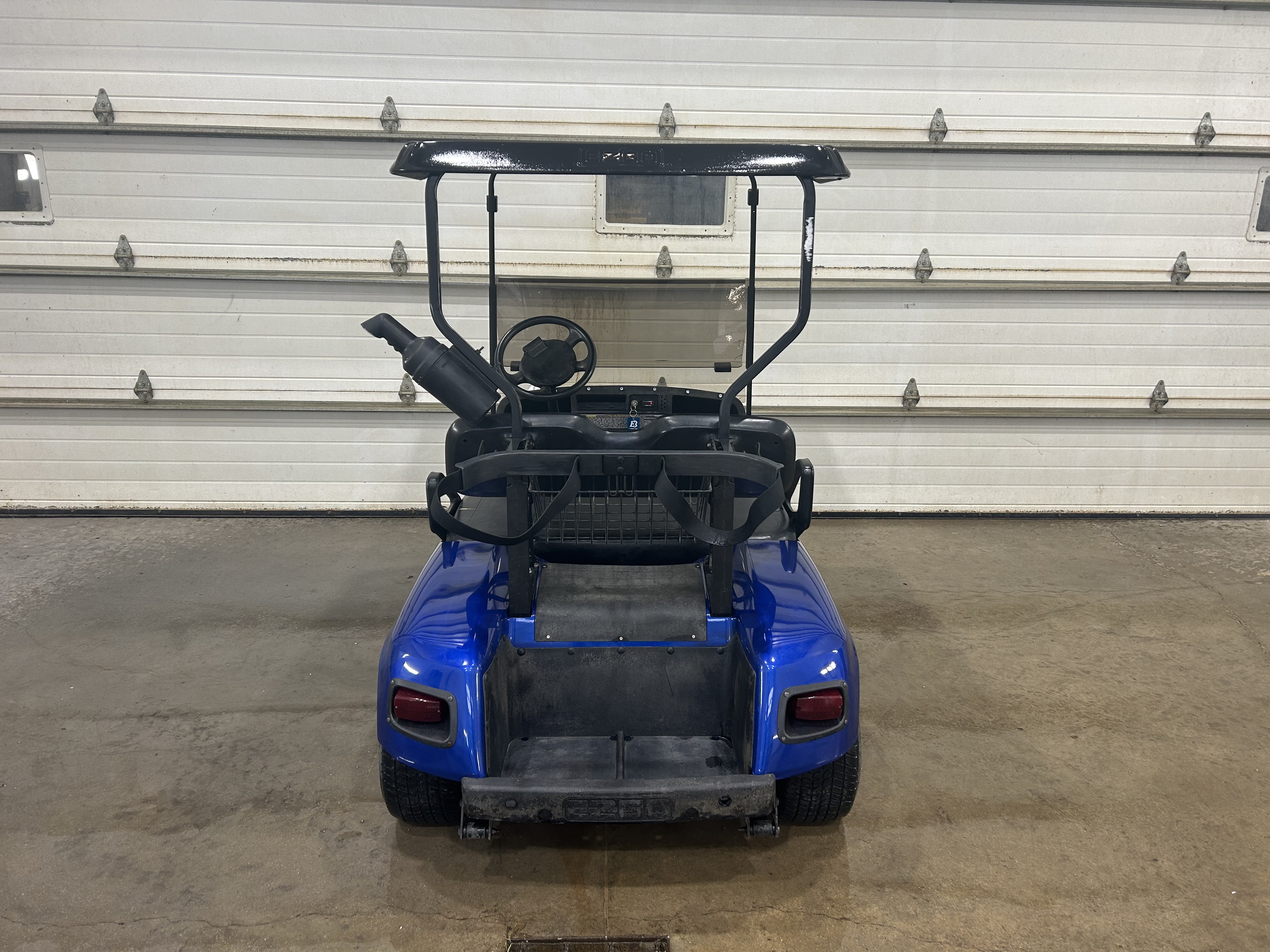 2005 E-Z-GO TXT Electric Golf Cart