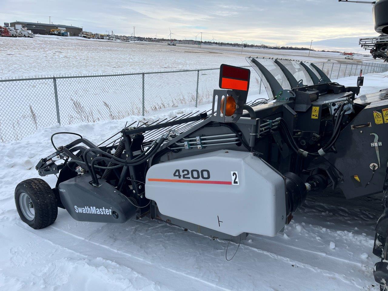 2011 AGCO Gleaner A86 w/ 4200 PU Combine