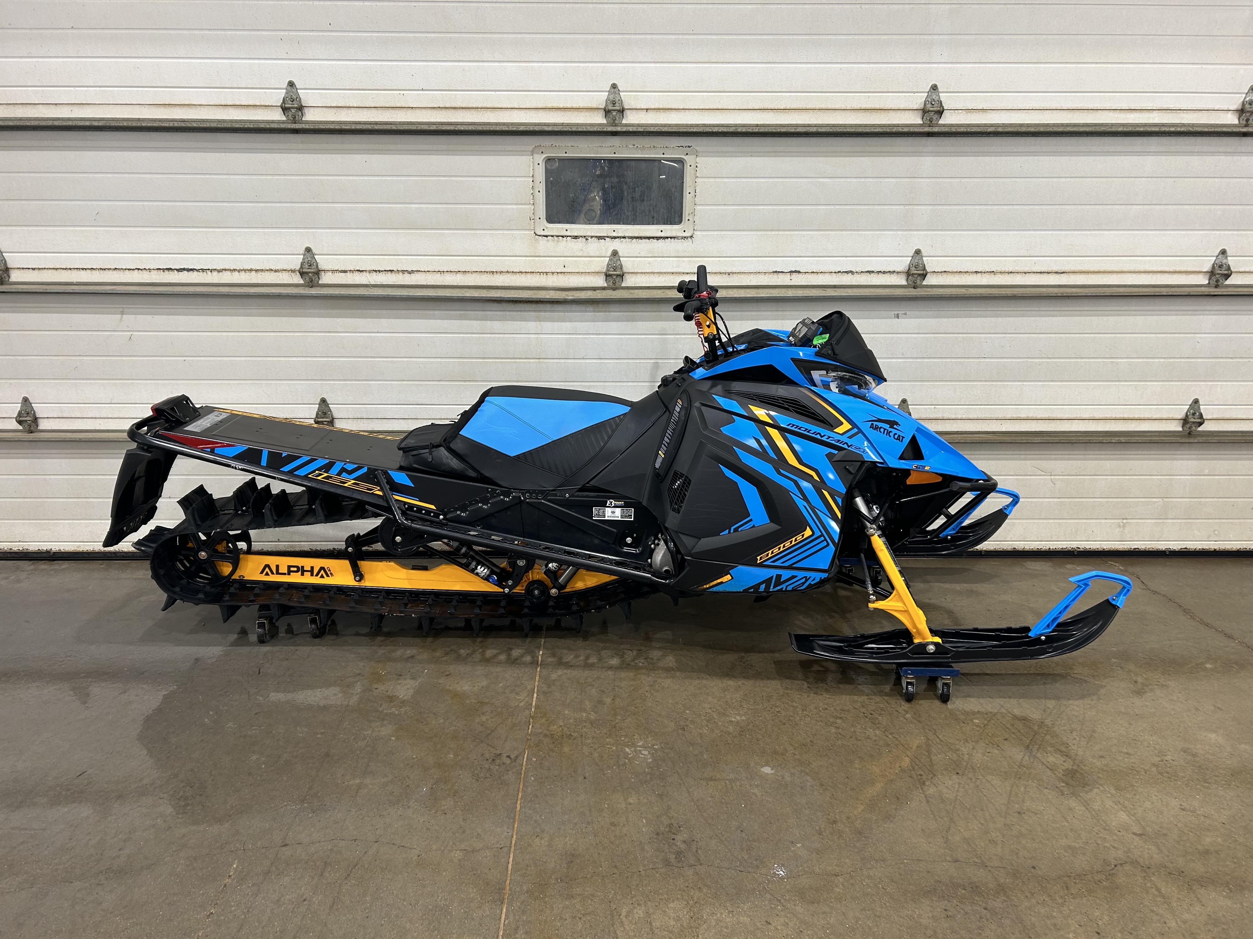 2023 Arctic Cat M8000 MC A1 Snowmobile