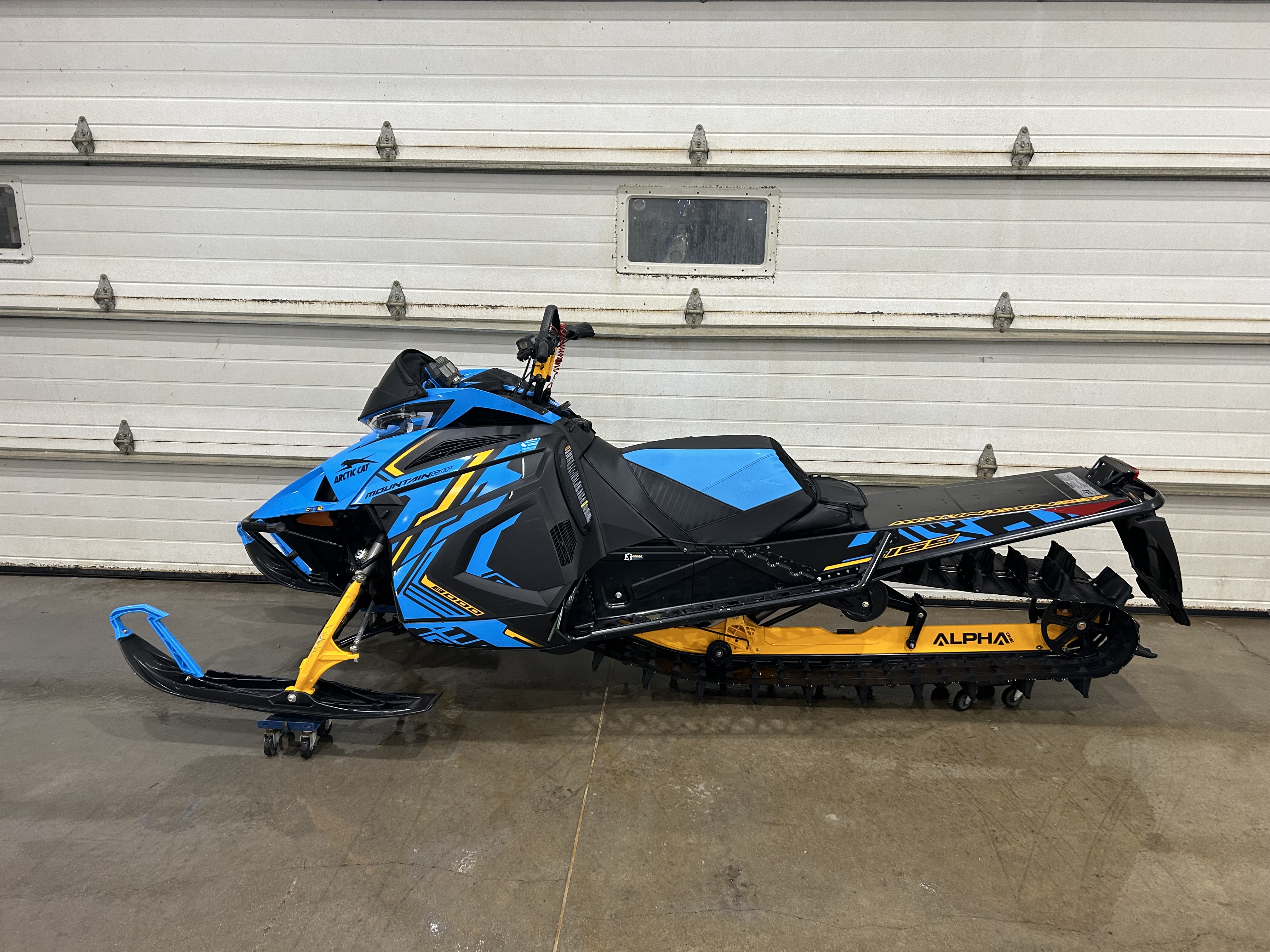 2023 Arctic Cat M8000 MC A1 Snowmobile