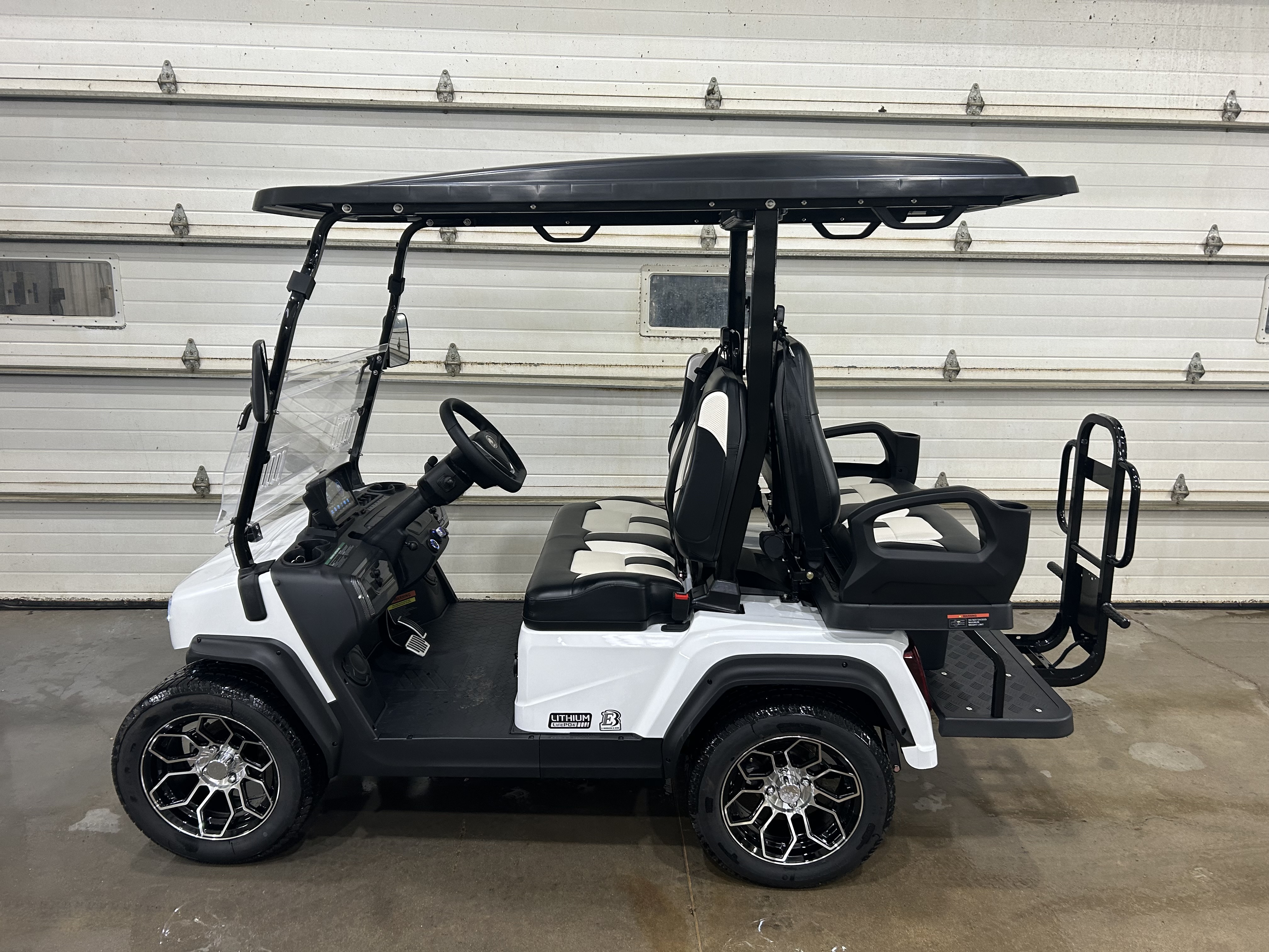 2024 HDK Express DS Ranger 2 + 2 Golf Cart