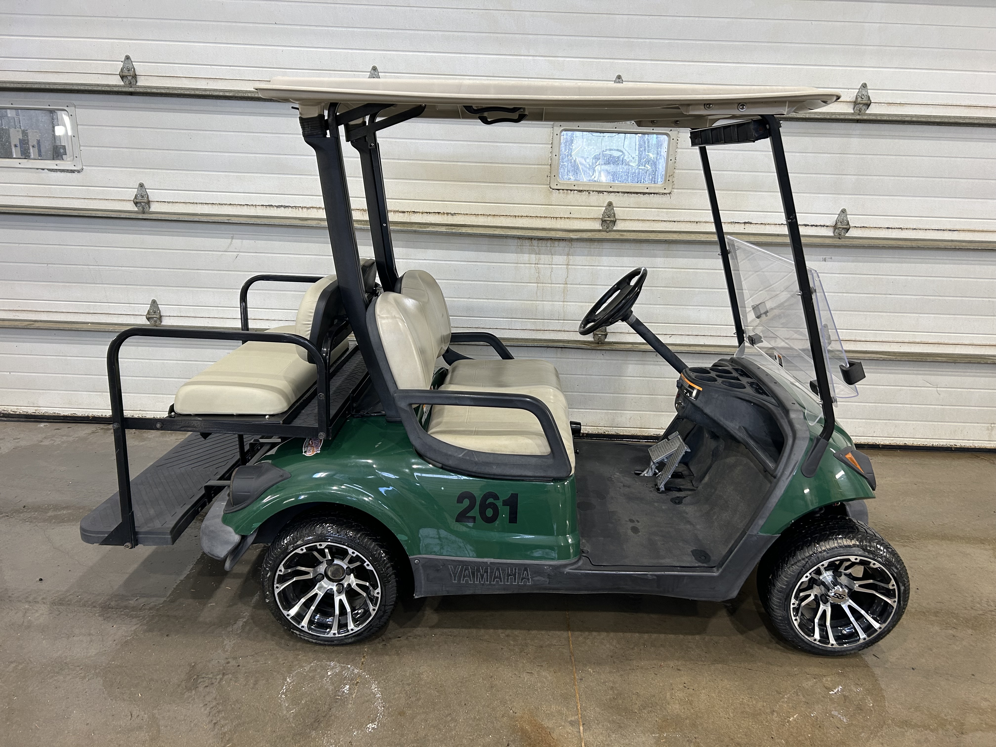 2010 Yamaha Drive Golf Cart