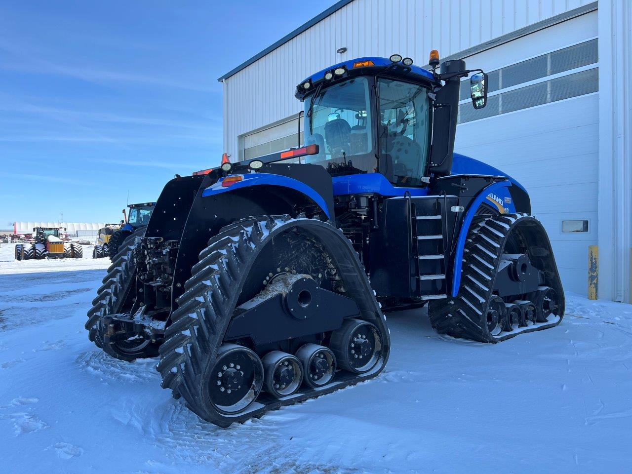 2017 New Holland T9.700 SmartTrax Tractor