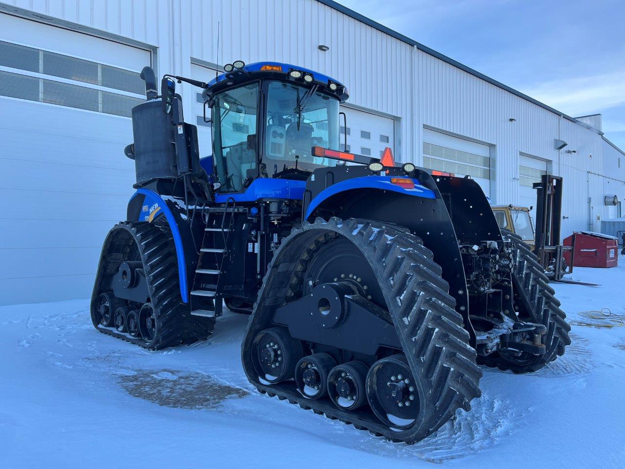 2017 New Holland T9.700 SmartTrax Tractor