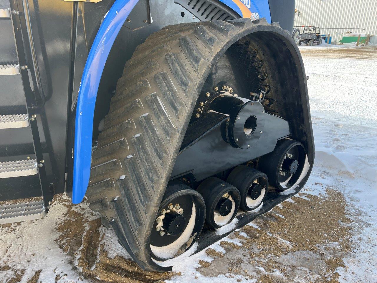 2017 New Holland T9.645 SmartTrax Tractor