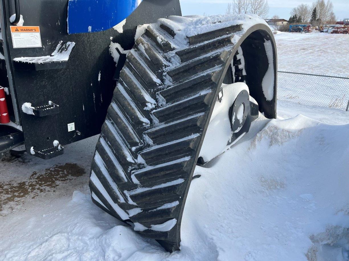 2017 New Holland T9.645 SmartTrax Tractor