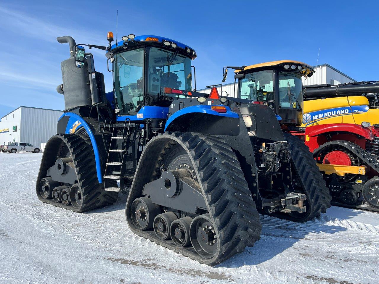 2017 New Holland T9.645 SmartTrax Tractor