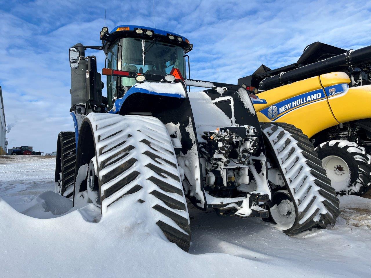 2017 New Holland T9.645 SmartTrax Tractor