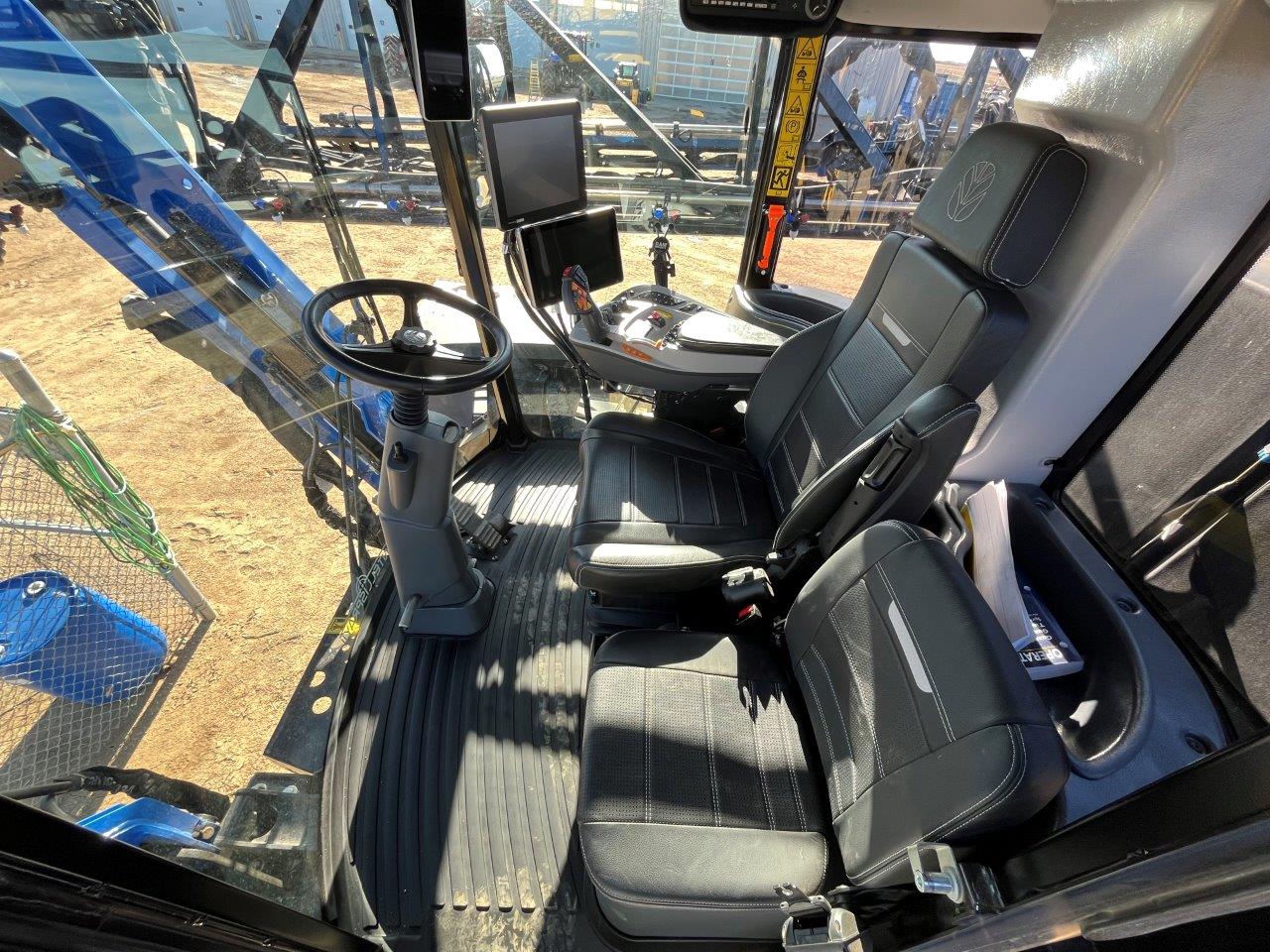 2023 New Holland SP.410F Sprayer/High Clearance