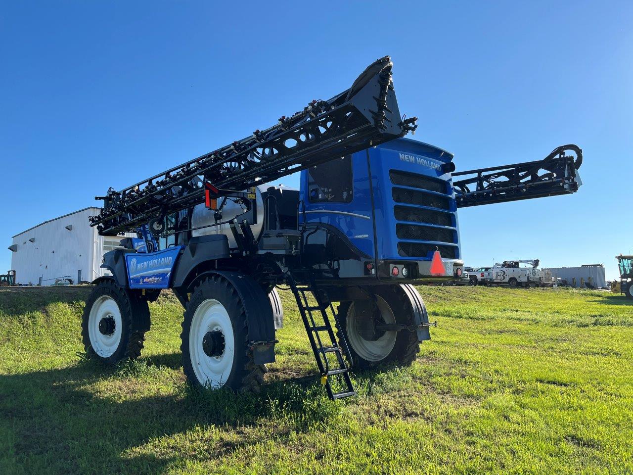 2023 New Holland SP.410F Sprayer/High Clearance