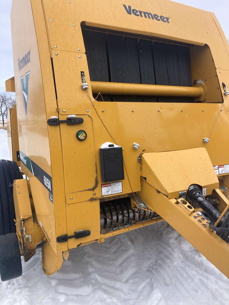 2016 Vermeer 605N Baler/Round