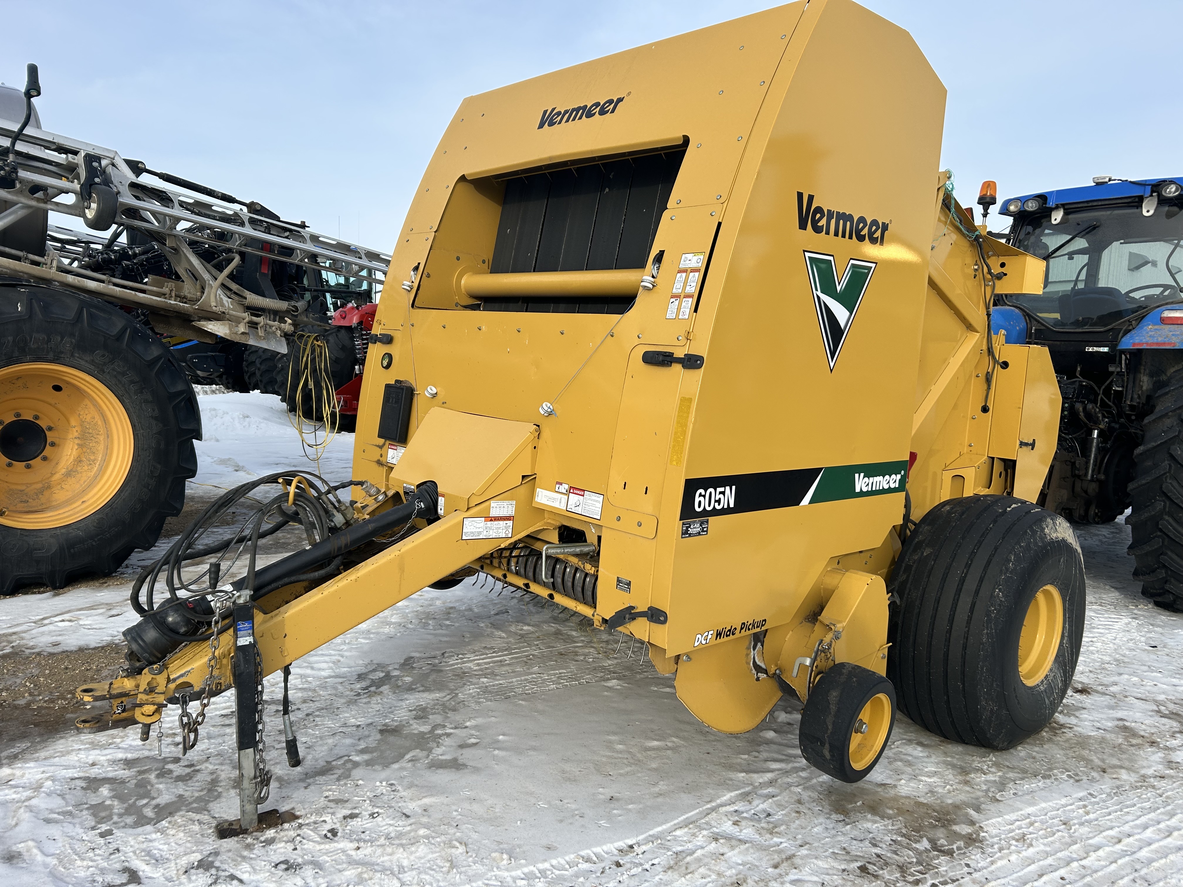 2016 Vermeer 605N Baler/Round