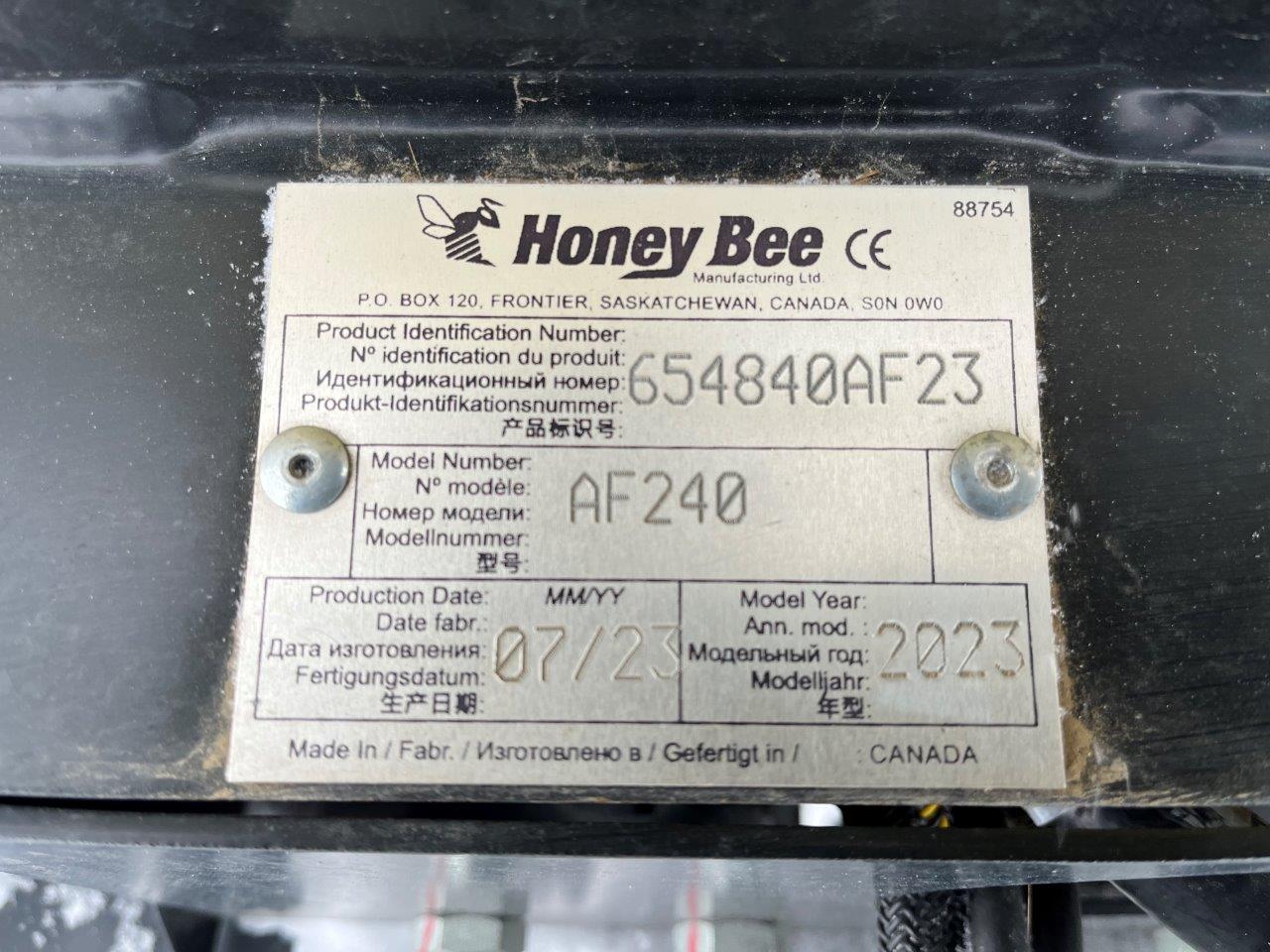 2023 Honey Bee AF240 DK Gleaner-21 Header Draper Flex