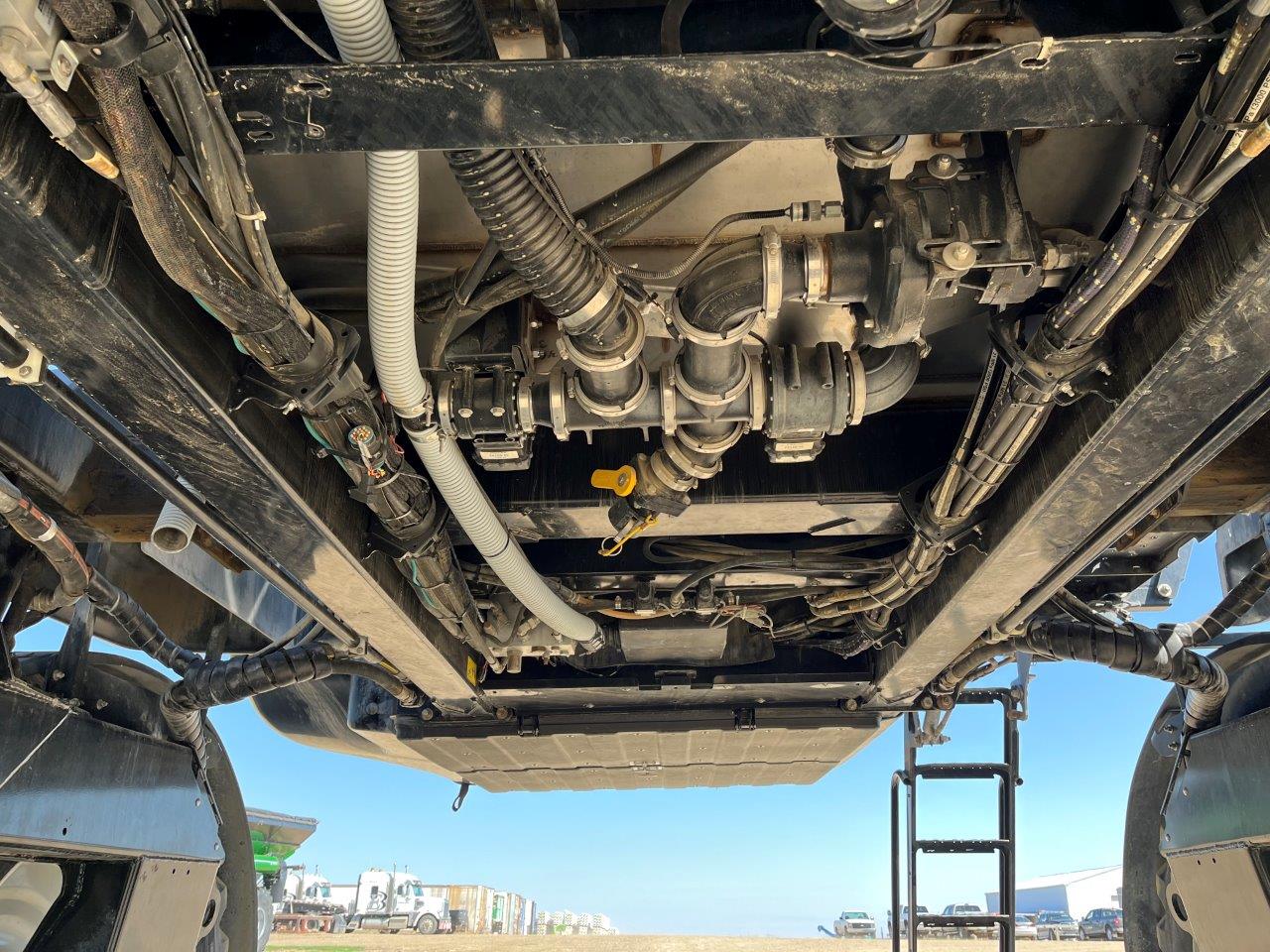 2019 New Holland SP.410F Sprayer/High Clearance