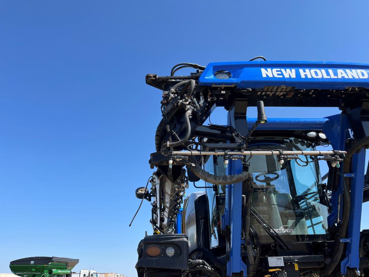 2019 New Holland SP.410F Sprayer/High Clearance