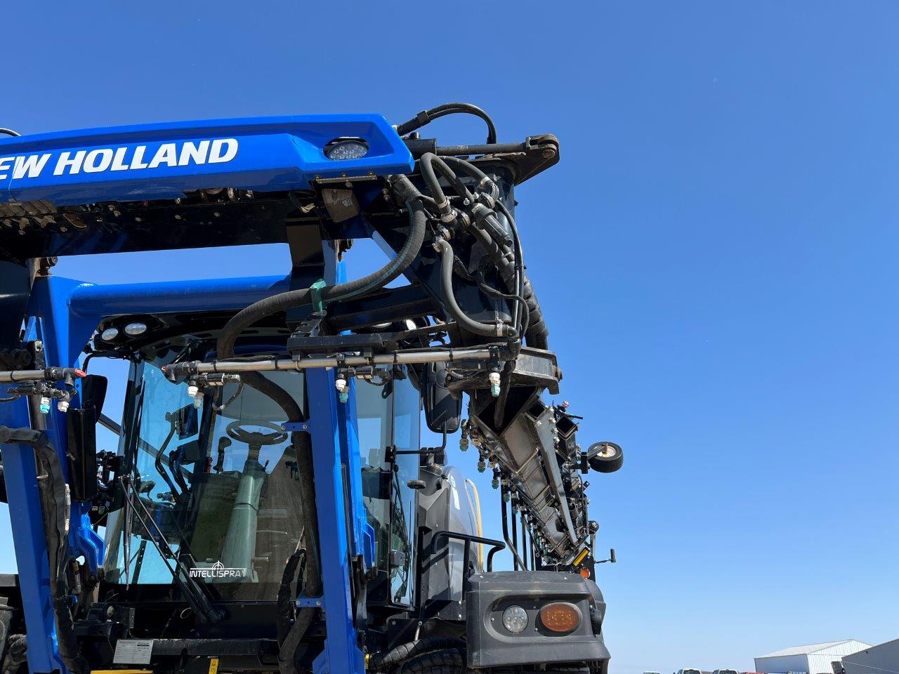 2019 New Holland SP.410F Sprayer/High Clearance