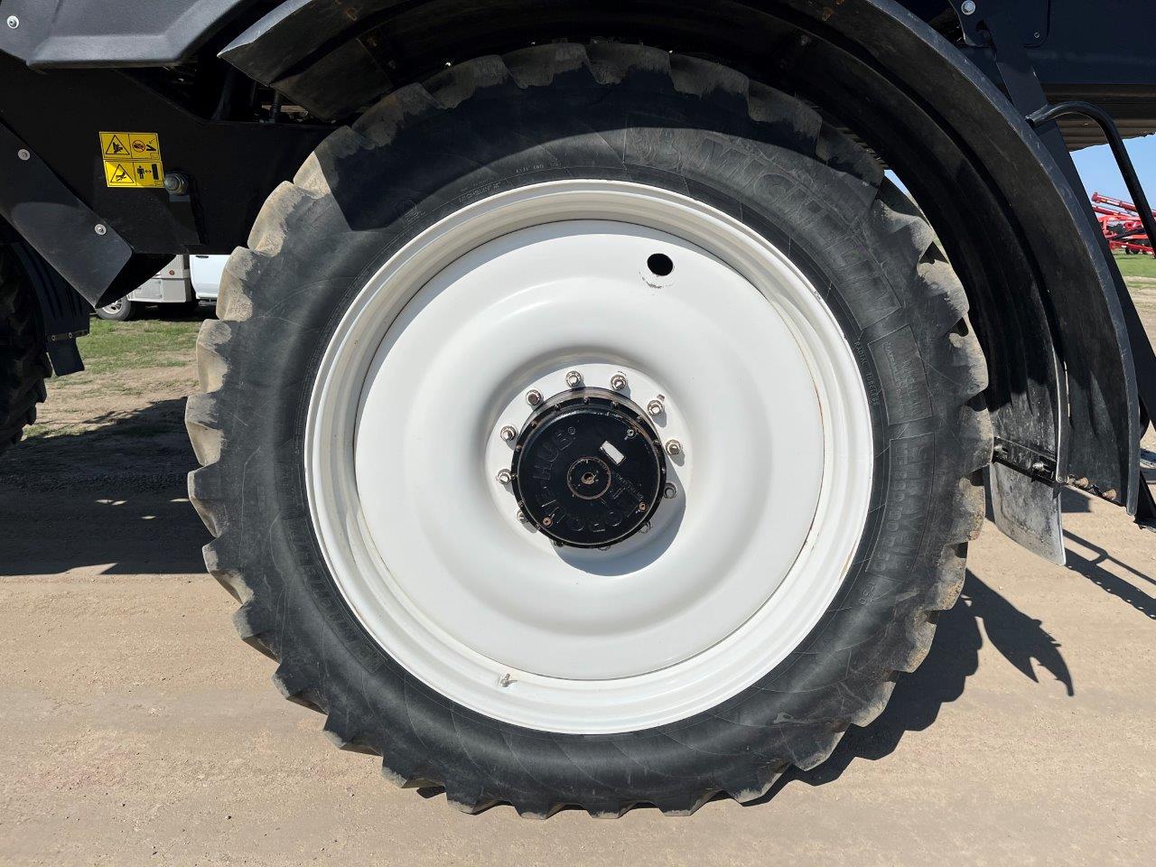 2019 New Holland SP.410F Sprayer/High Clearance