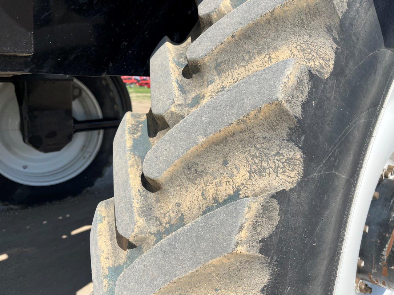 2019 New Holland SP.410F Sprayer/High Clearance