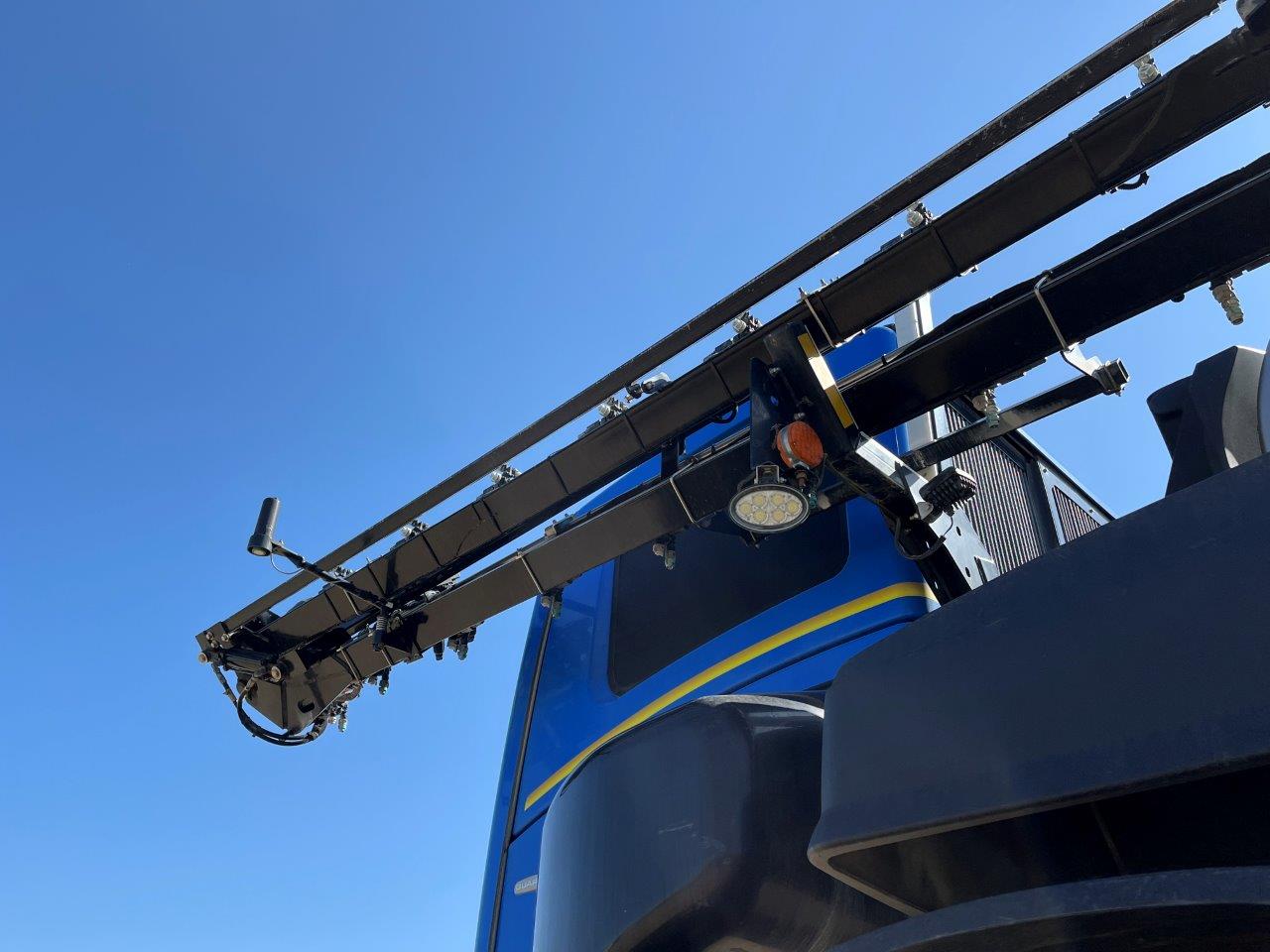 2019 New Holland SP.410F Sprayer/High Clearance