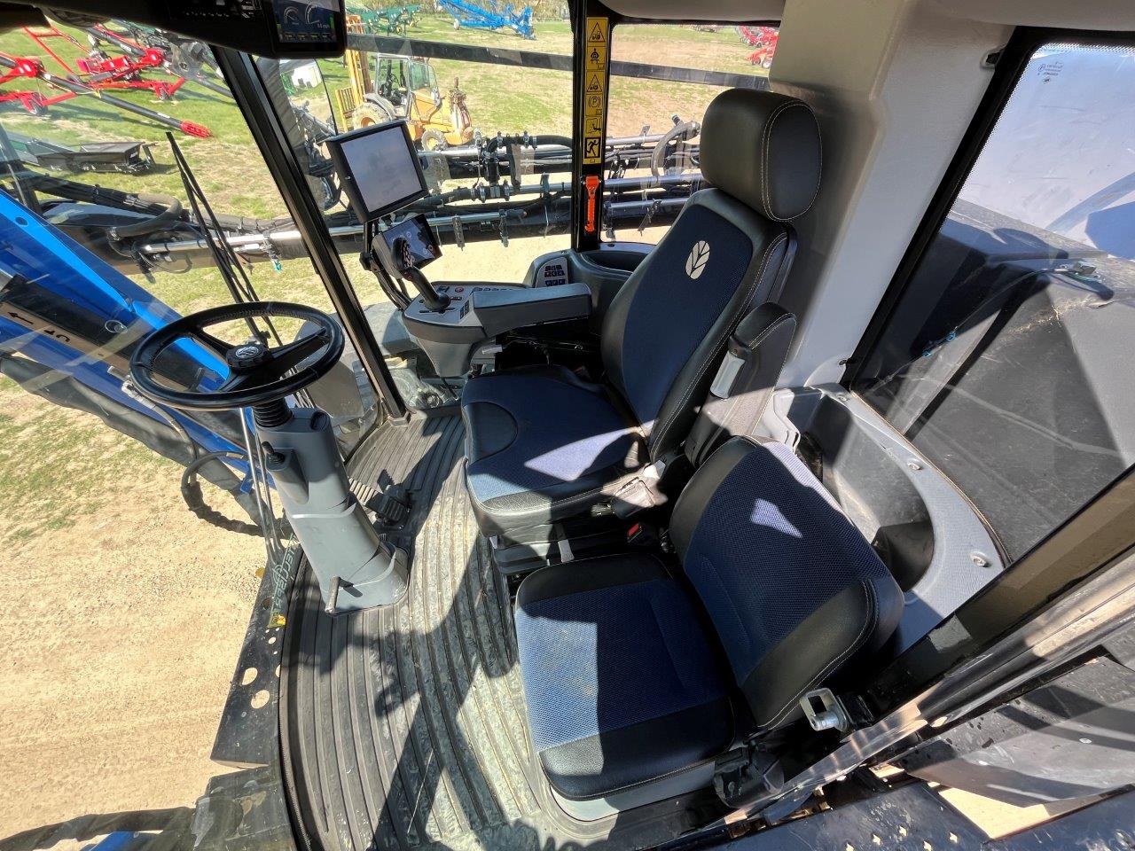 2019 New Holland SP.410F Sprayer/High Clearance