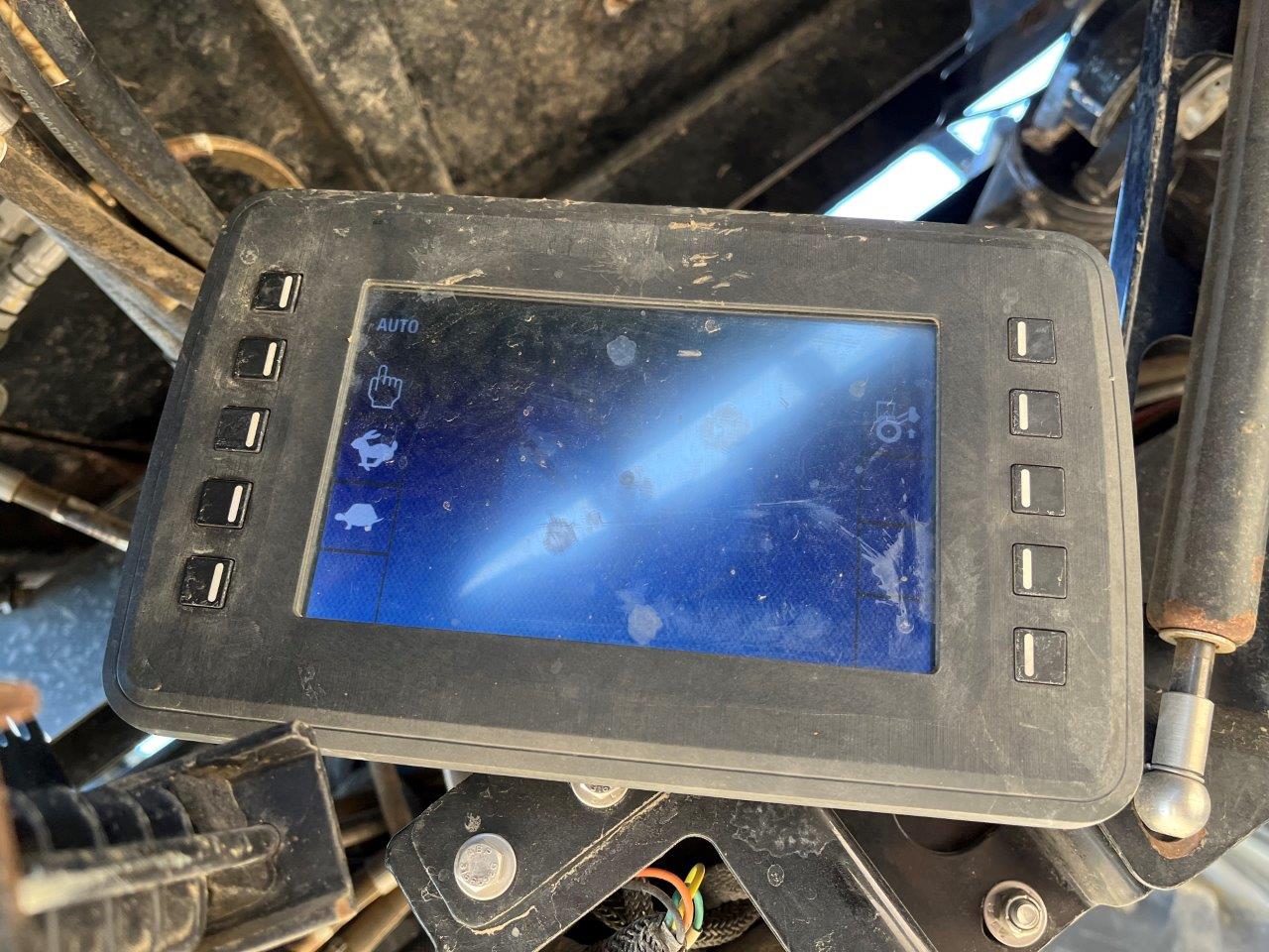 2019 New Holland SP.410F Sprayer/High Clearance